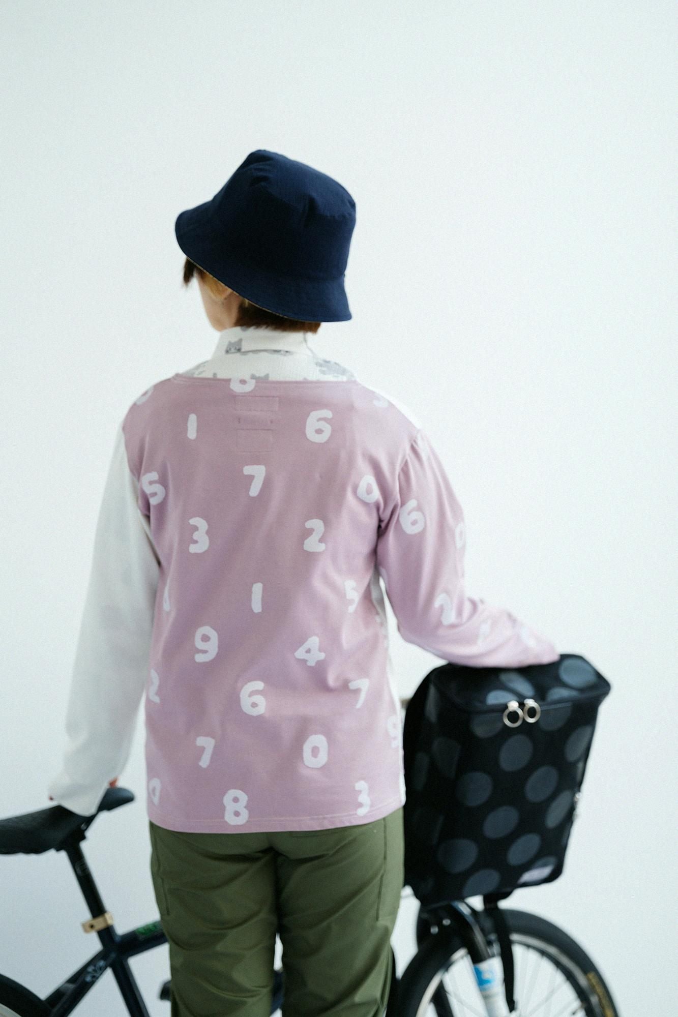 強撚扭曲平針織船領上衣/白色× SO-SU-U十數