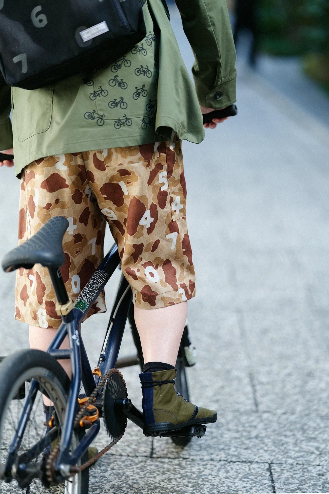 リネンツイル BIKEショーツ／duck hunter camo SO-SU-U 白茶（しらちゃ）