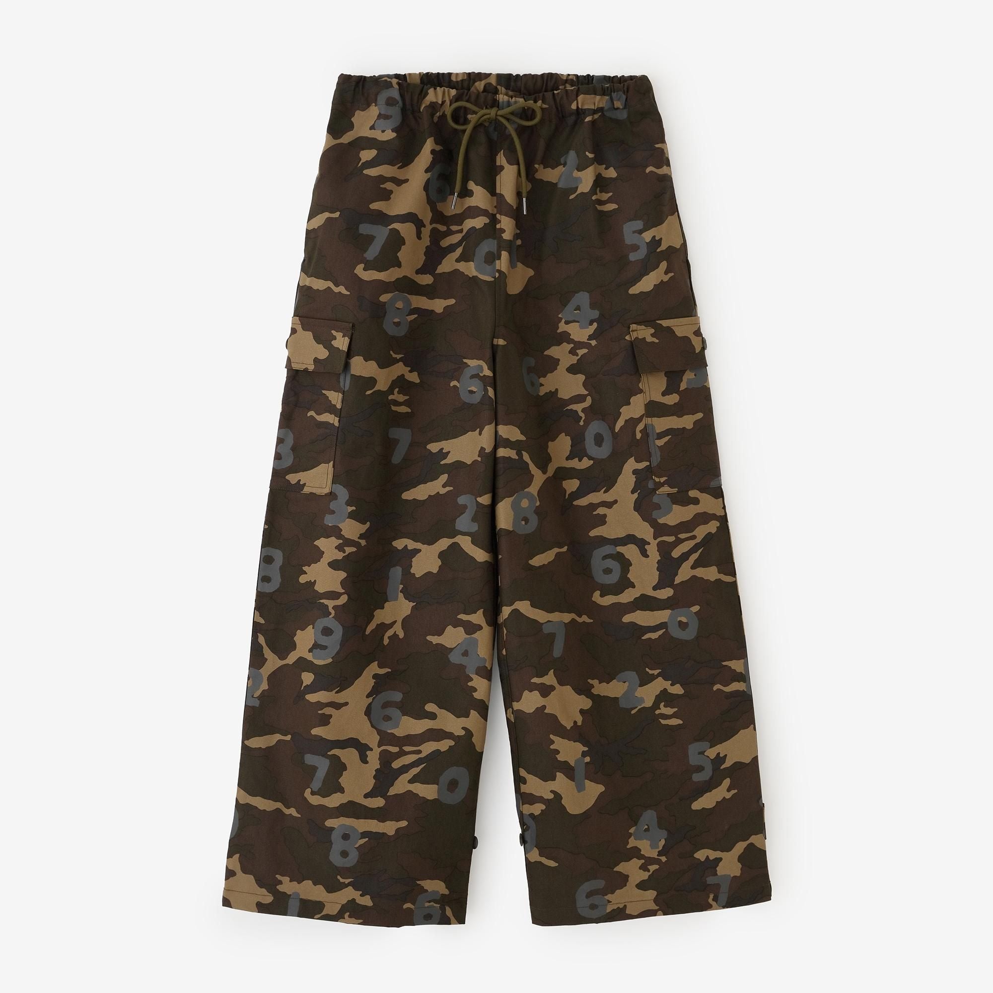 コットンキャンバス カーゴパンツ／camo SO-SU-U 銀煤竹（ぎんすすたけ）