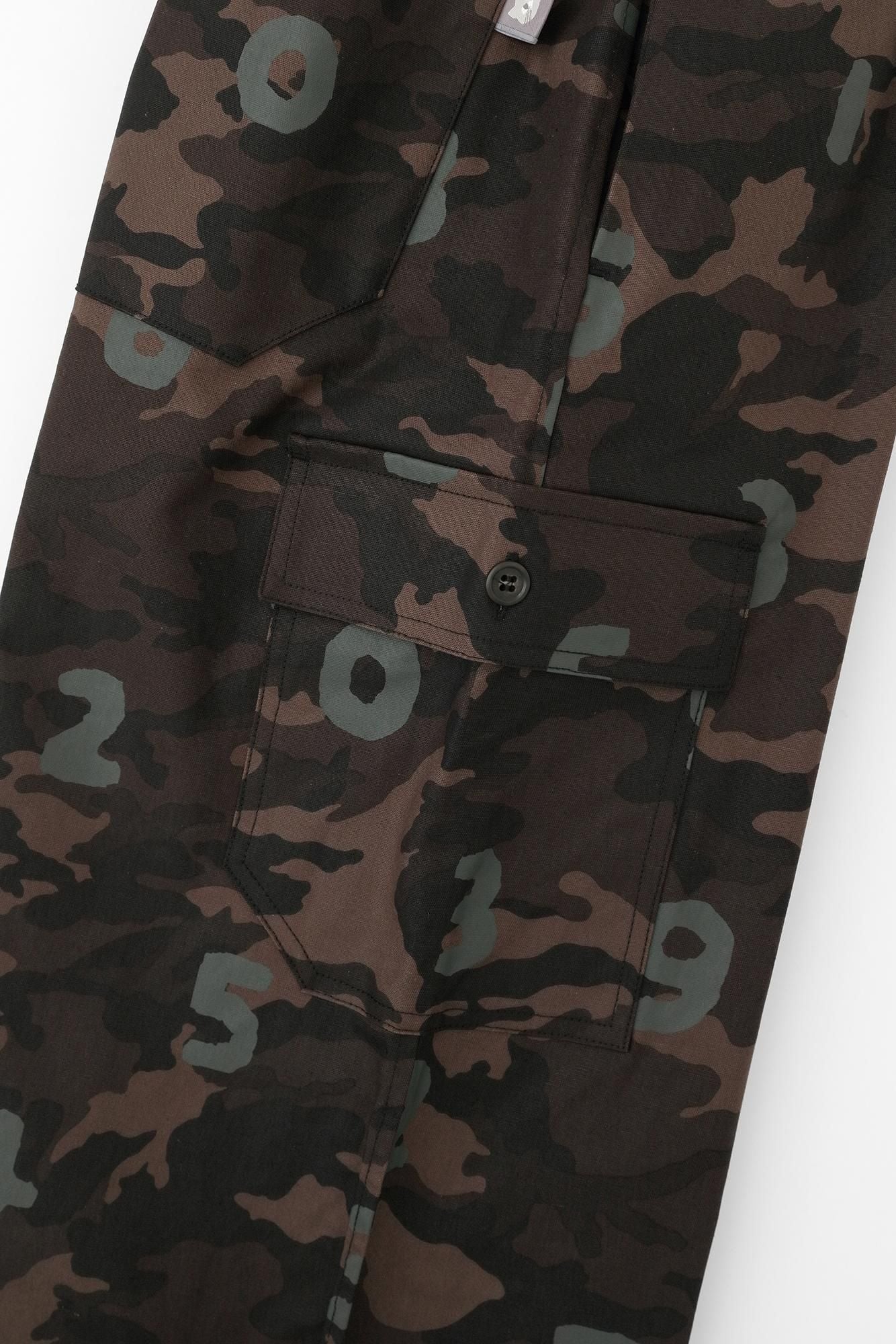 net限定】コットンキャンバス カーゴパンツ／camo SO-SU-U 銀煤竹