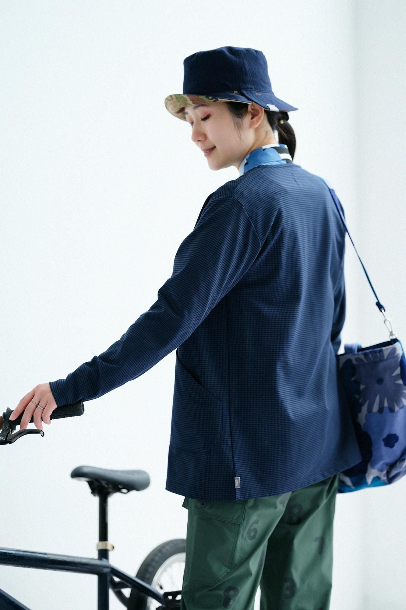 Houndstooth Check V-neck L/S Cardigan / Navy