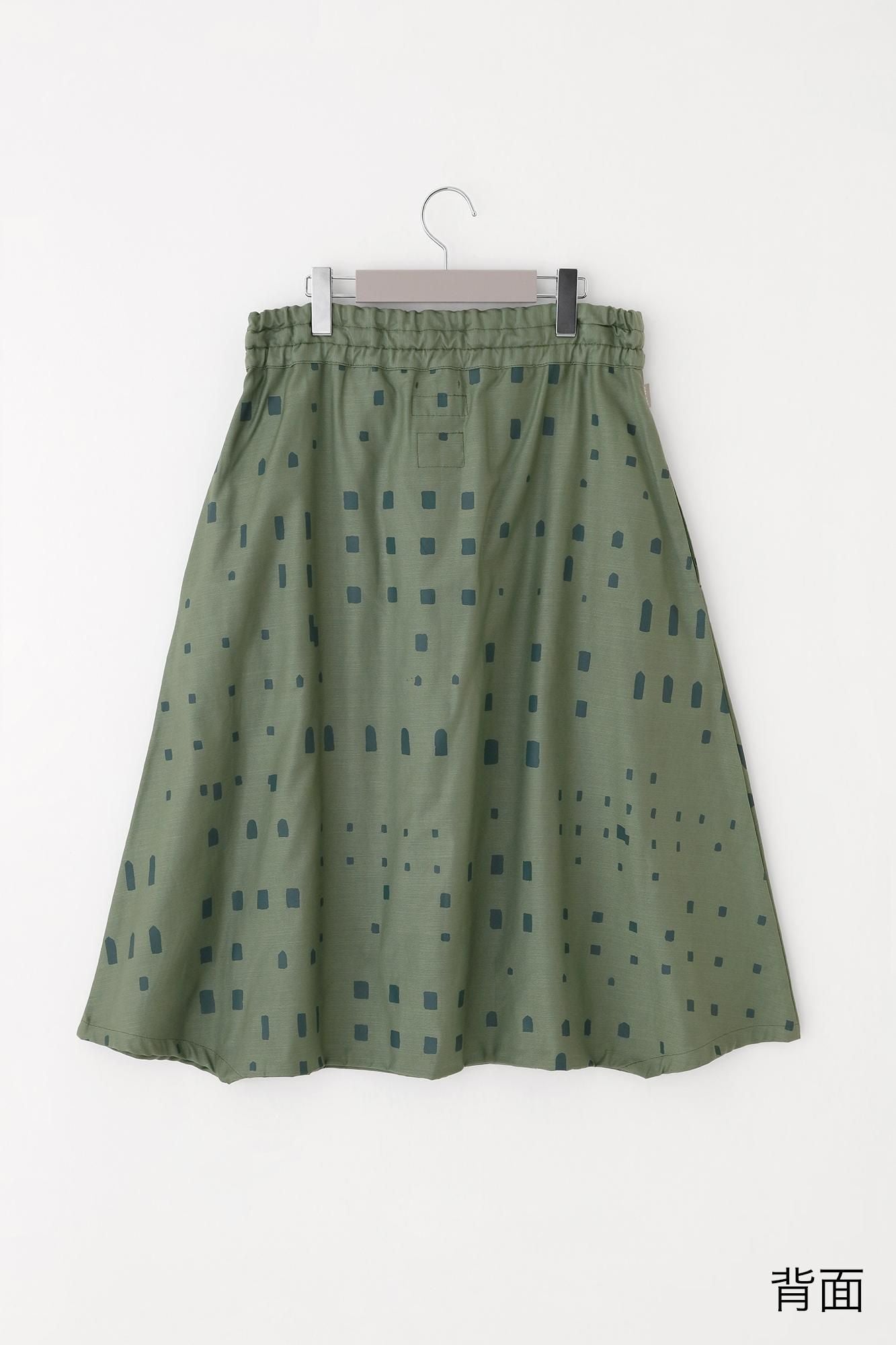 后缎芒芒山（Madoka Mountain）/窗户（Madoka）Kusayanagi