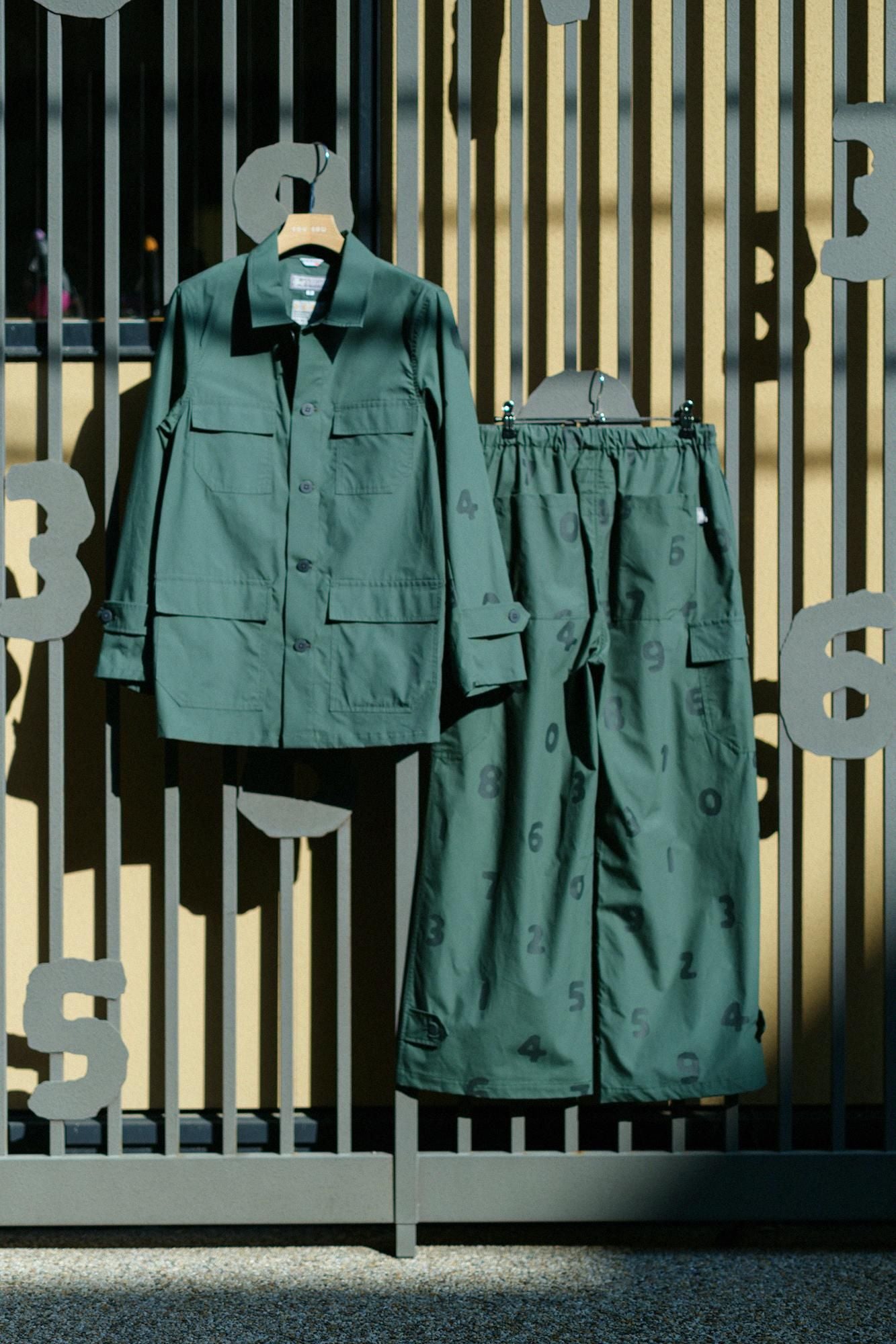 高密度打字机布货物夹克/绿色X SO-SU-U