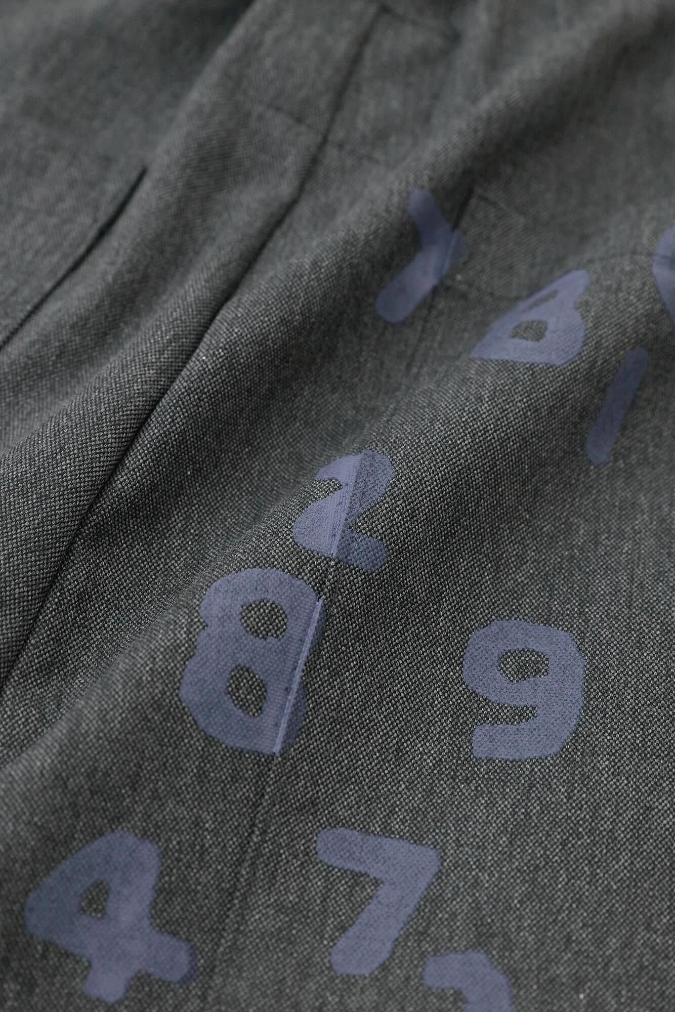 스트레치황소 와이드 팬츠／짙은회색