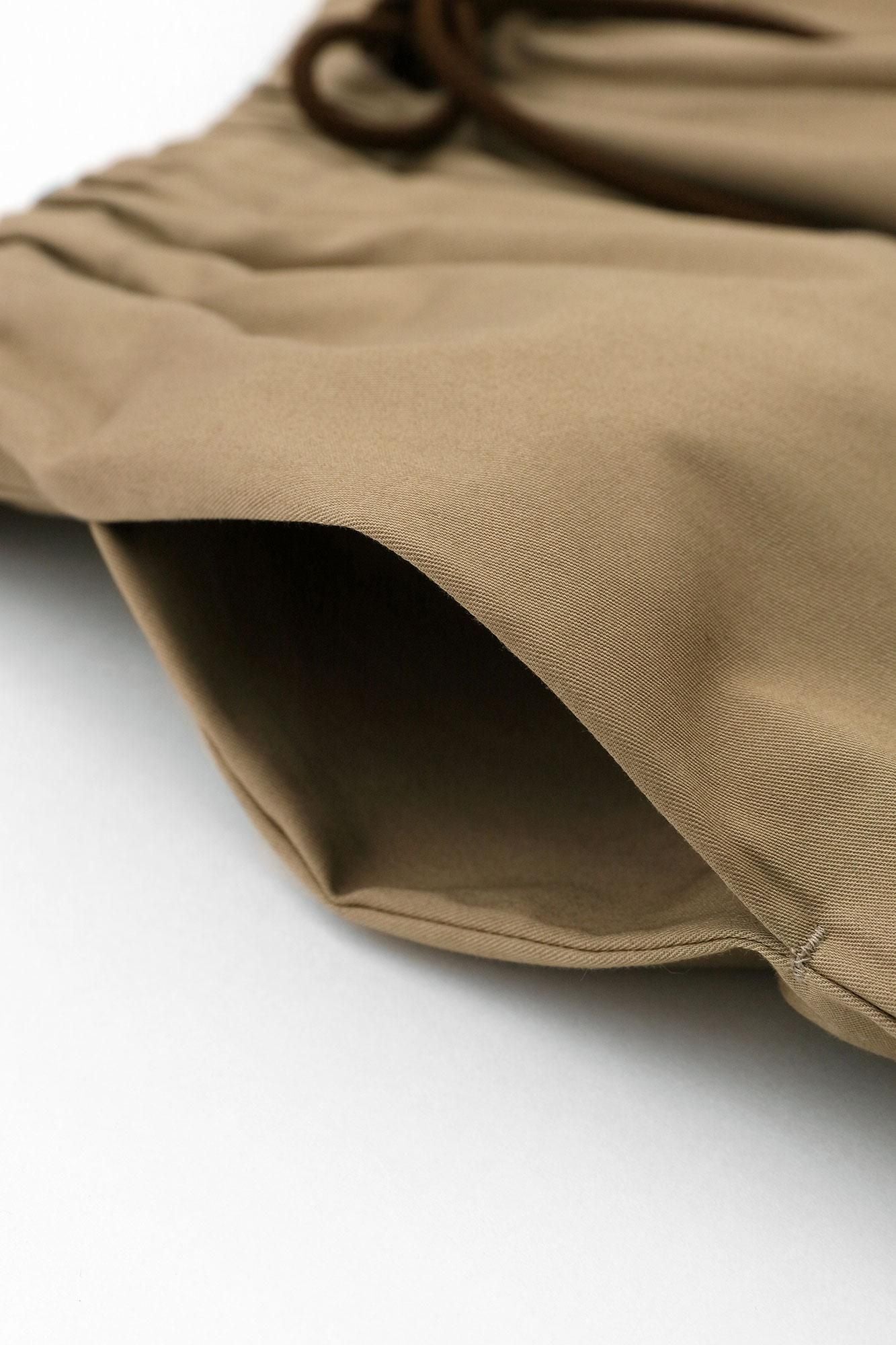 30단 개버딘 이지 테이퍼드 팬츠/ kuchibairo (kuchibairo)