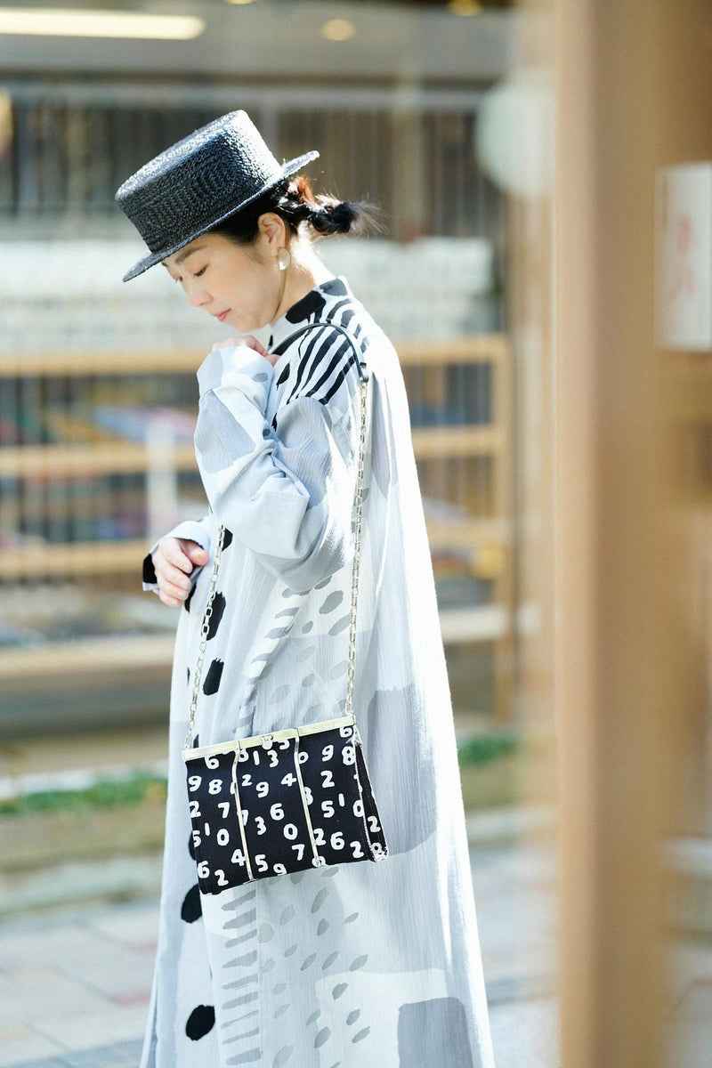 Palanquin Shoulder Bag