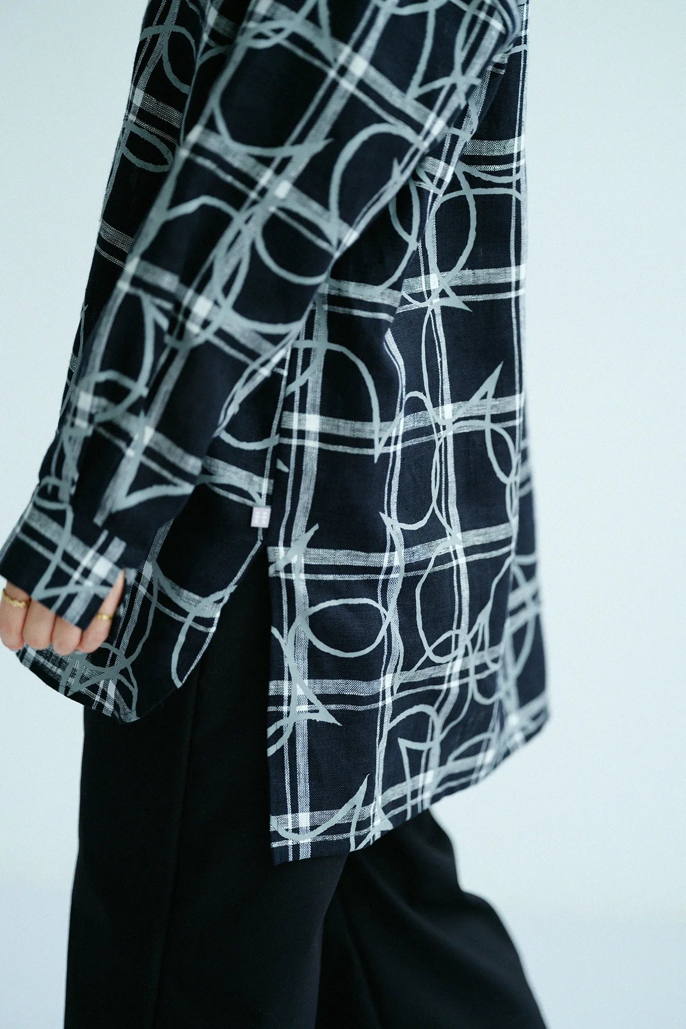 亚麻检查大束腰外衣/托比和边缘