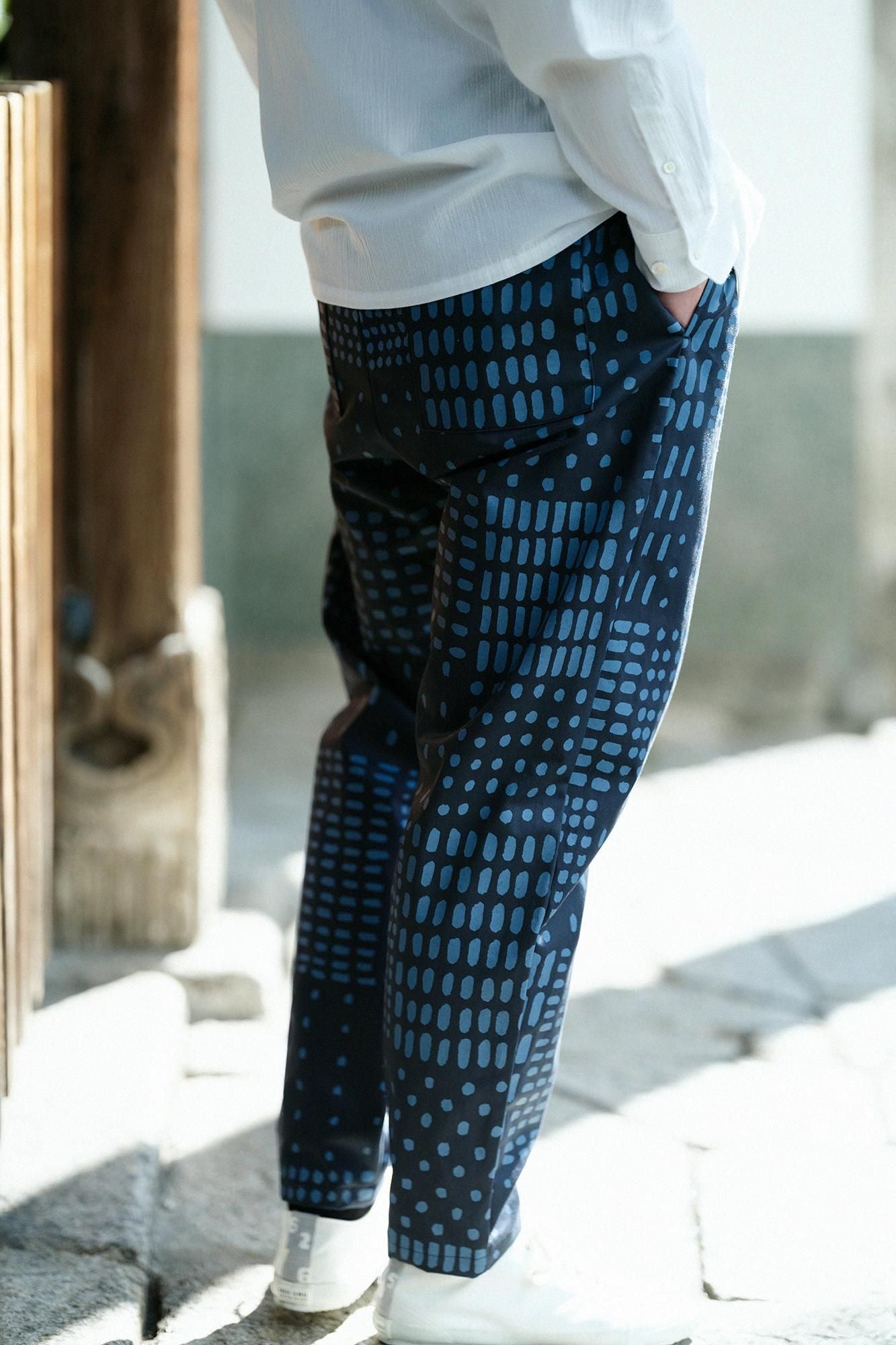 高密度卡其布休閒窄管長褲/敷石藍黑色