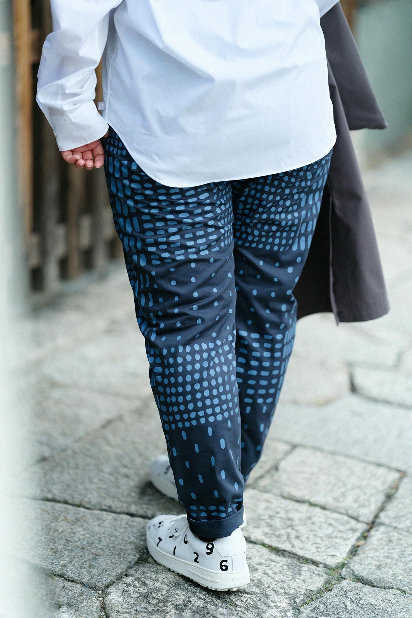 高密度卡其布休閒窄管長褲/敷石藍黑色