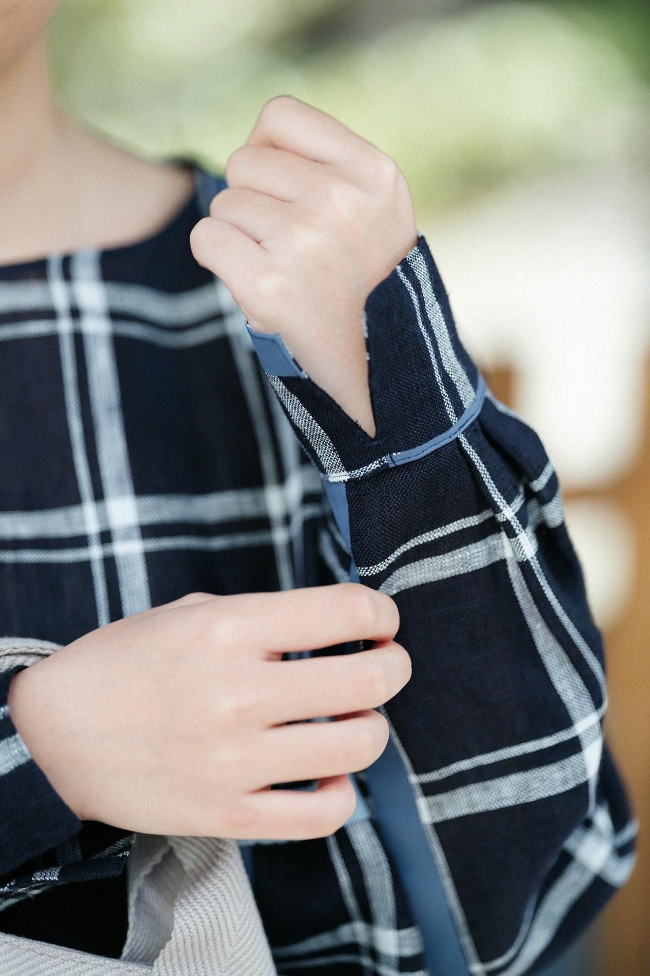 亞麻格子休閒長版上衣／鳶和留白