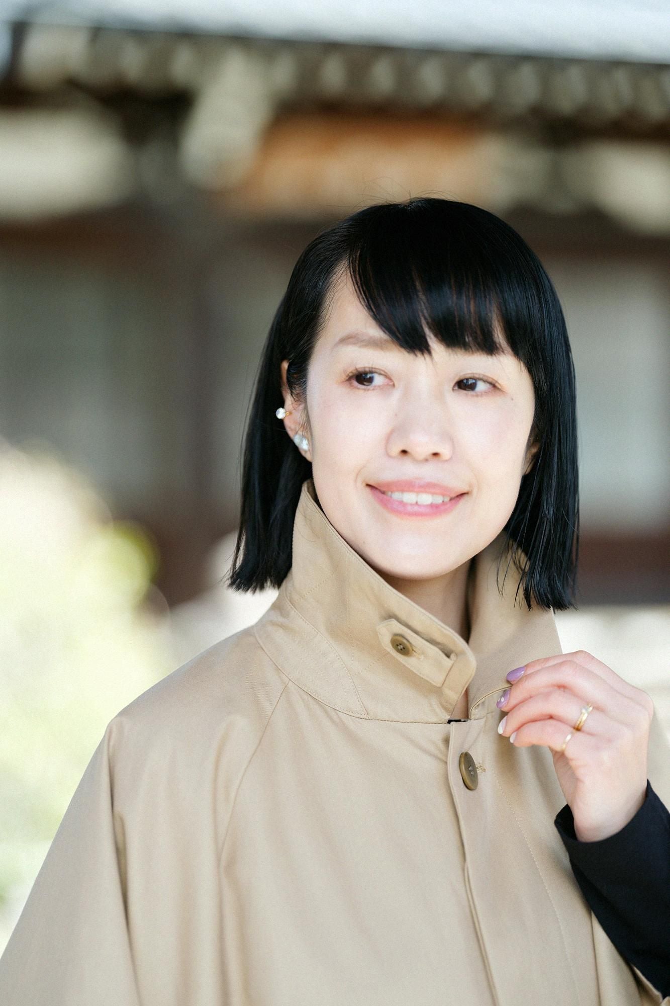 ソウソウ　タグ付き新品　綾織 角袖ステンカラーコート／濡羽色×芍薬 ソウソウ タグ付き新品 綾織 角袖ステンカラーコート／濡羽色