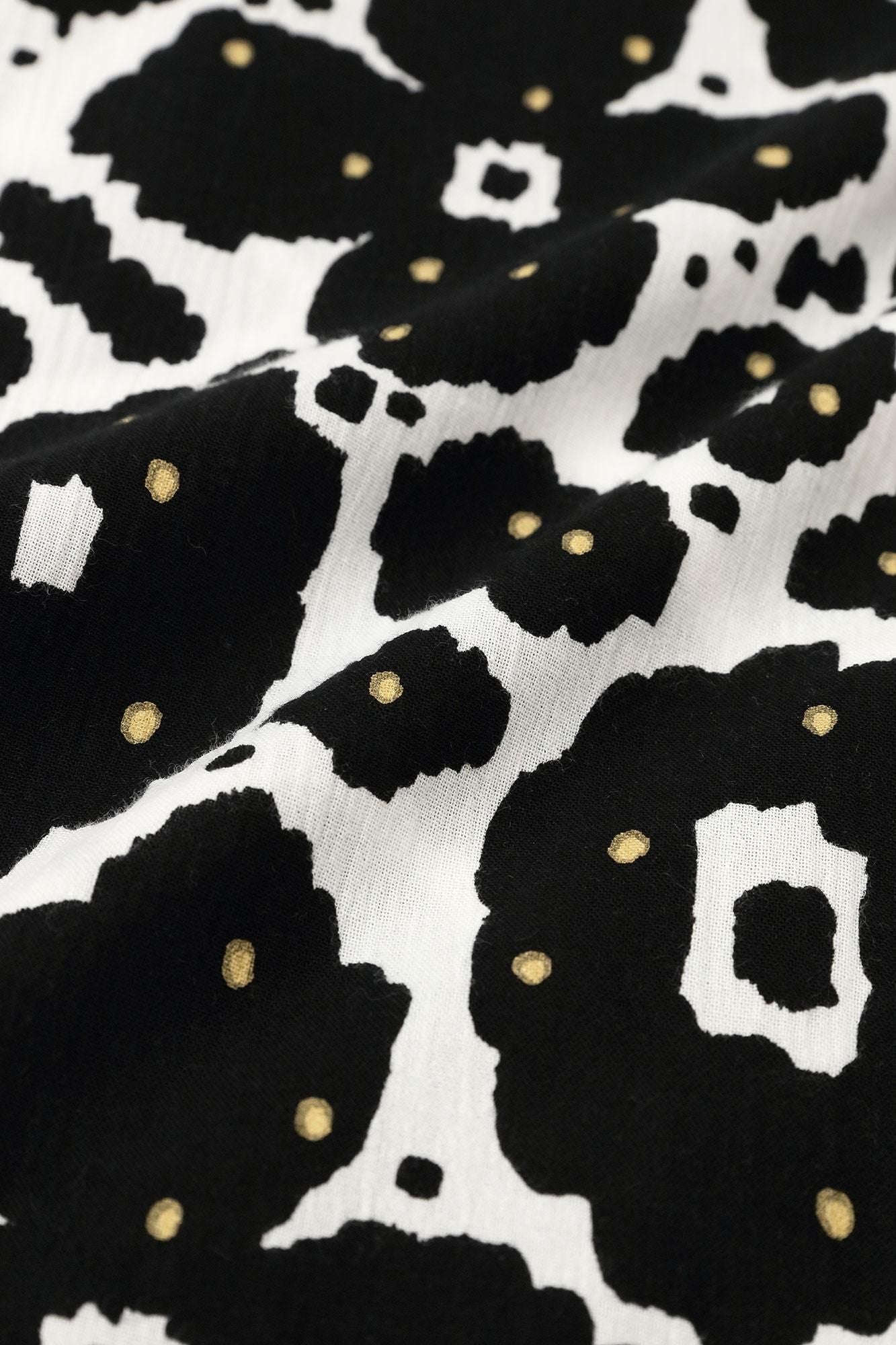 高島縮 20/20 長方形衣（ちょうほうけい）／花装飾（はなそうしょく）