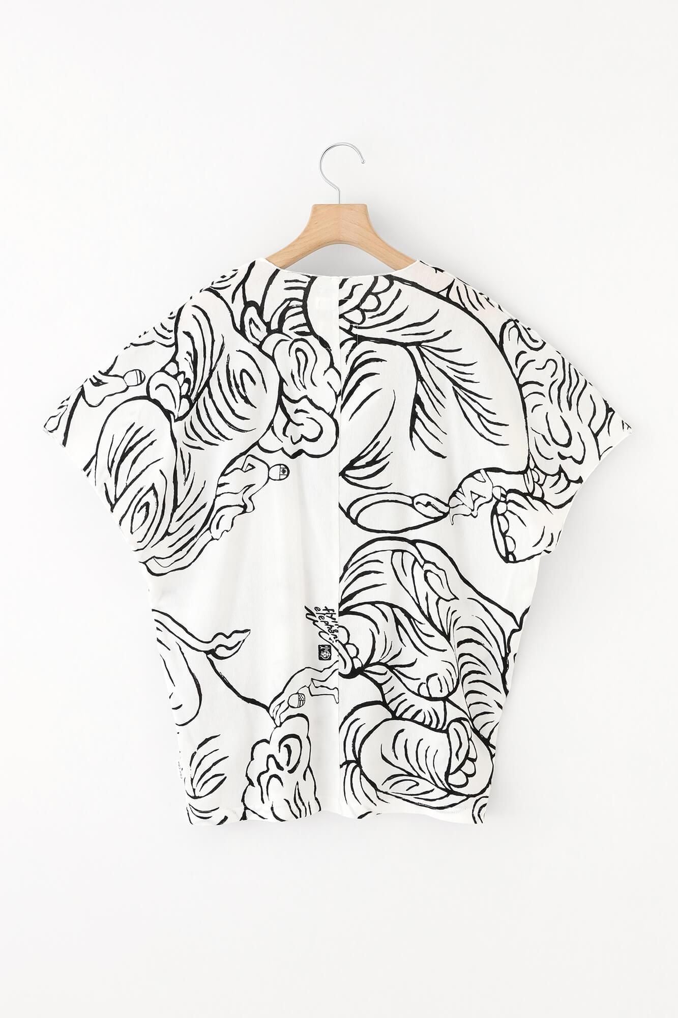 高島縮棉 40/40 短袖上衣／flying elephants