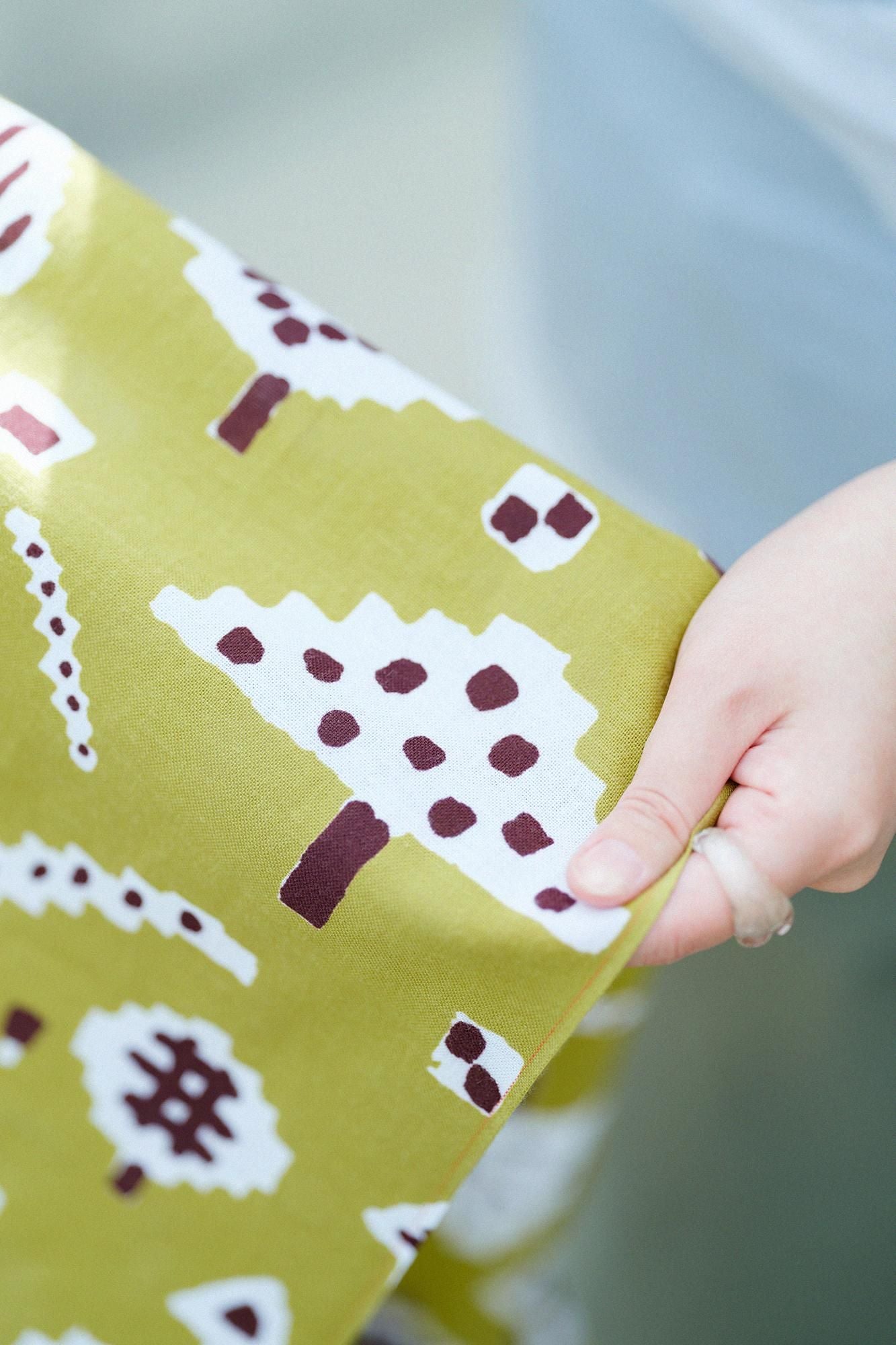 伊勢木棉 圍巾 短版／公園