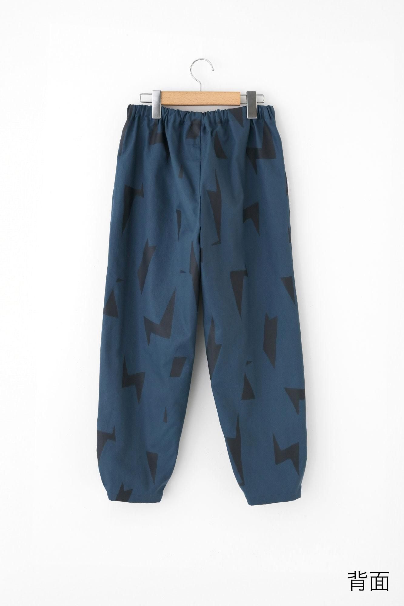 Twill Weave（Ayaori）褶皱（Monpe）/看不见的Tetsuonando（Tetsuonando）