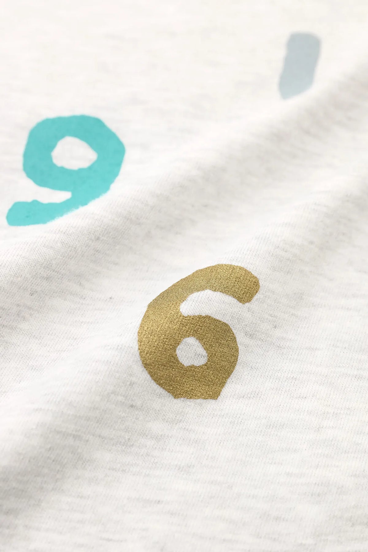 [Versand voraussichtlich um den 28. April]SO-SU-U Yotsumi Kurzarm-T-Shirt [5.0]/Elfenbein
