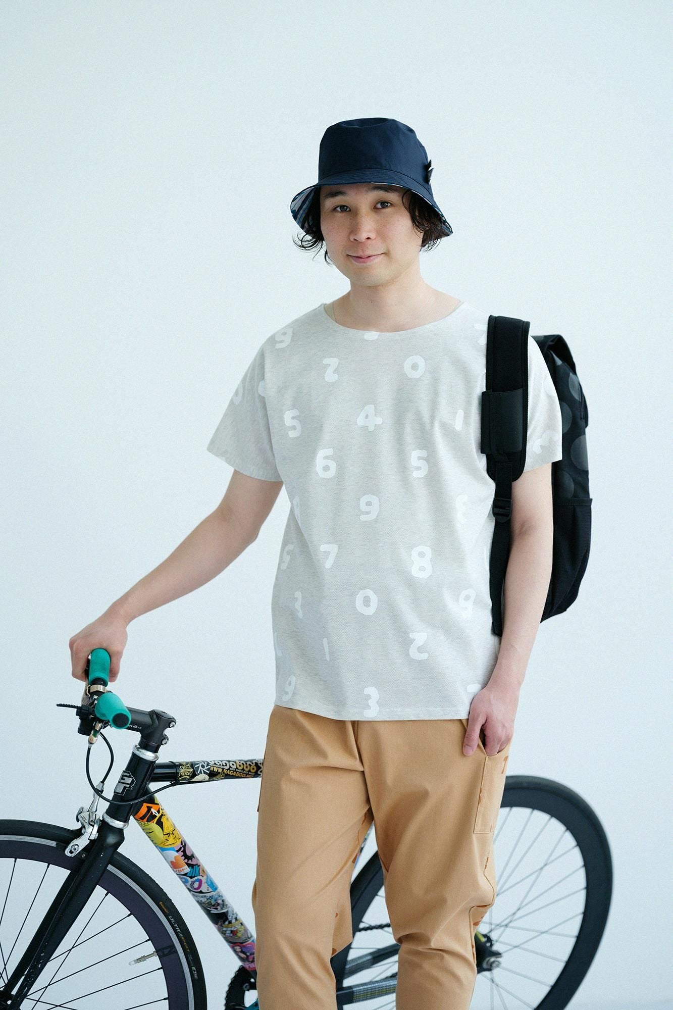 [net uniquement] T-shirt découpé en tricot Kanoko/haut et bas SO-SU-U (Shoka) Ivoire