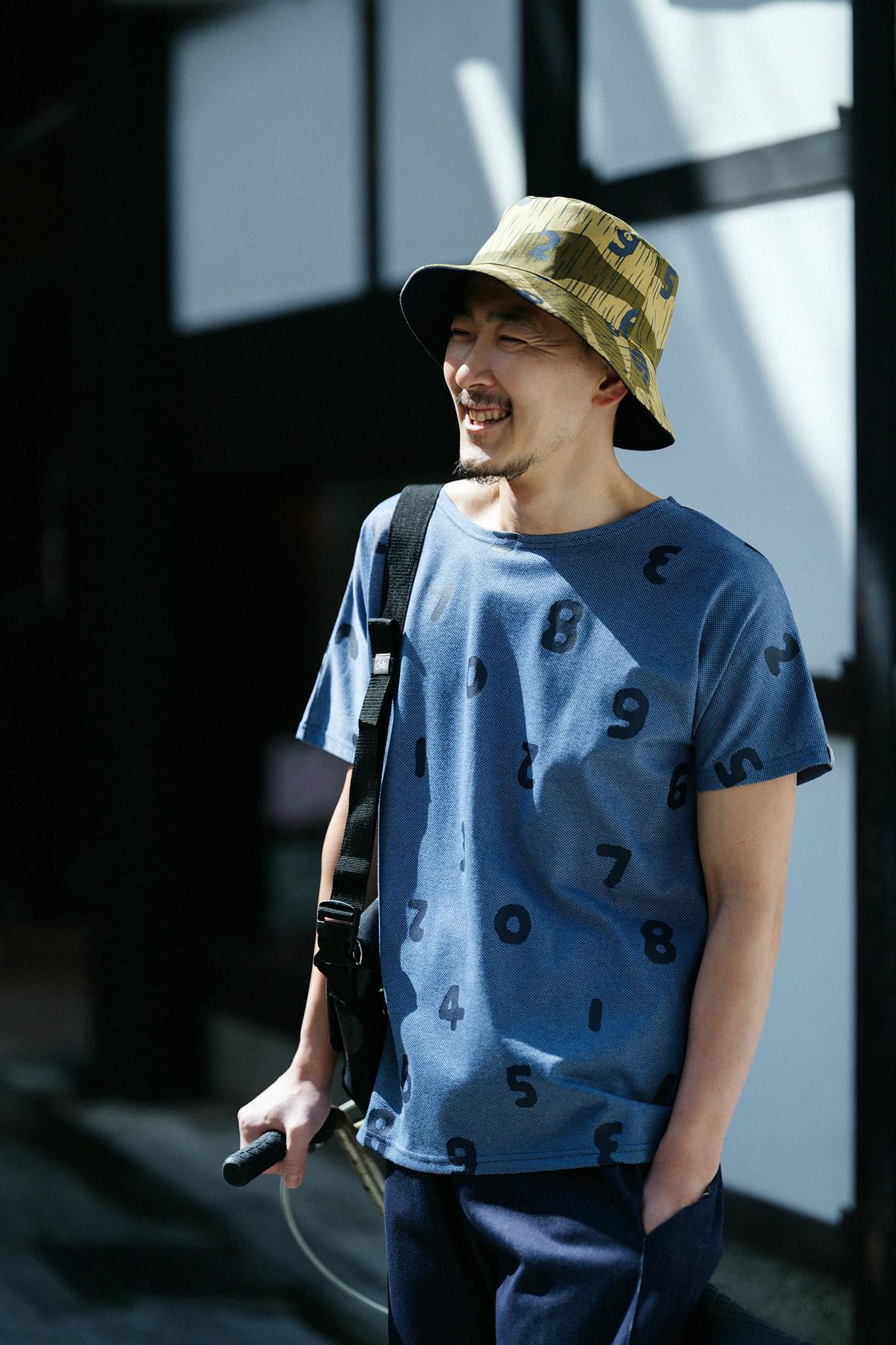 【期間限定10%OFF】鹿之子編模切T-shirt／SO-SU-U十數 上下 混灰藍（※預計於4月29日～5月2日左右發貨）