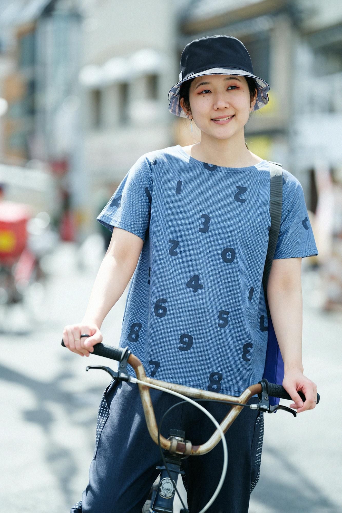 【期間限定10%OFF】鹿之子編模切T-shirt／SO-SU-U十數 上下 混灰藍（※預計於4月29日～5月2日左右發貨）