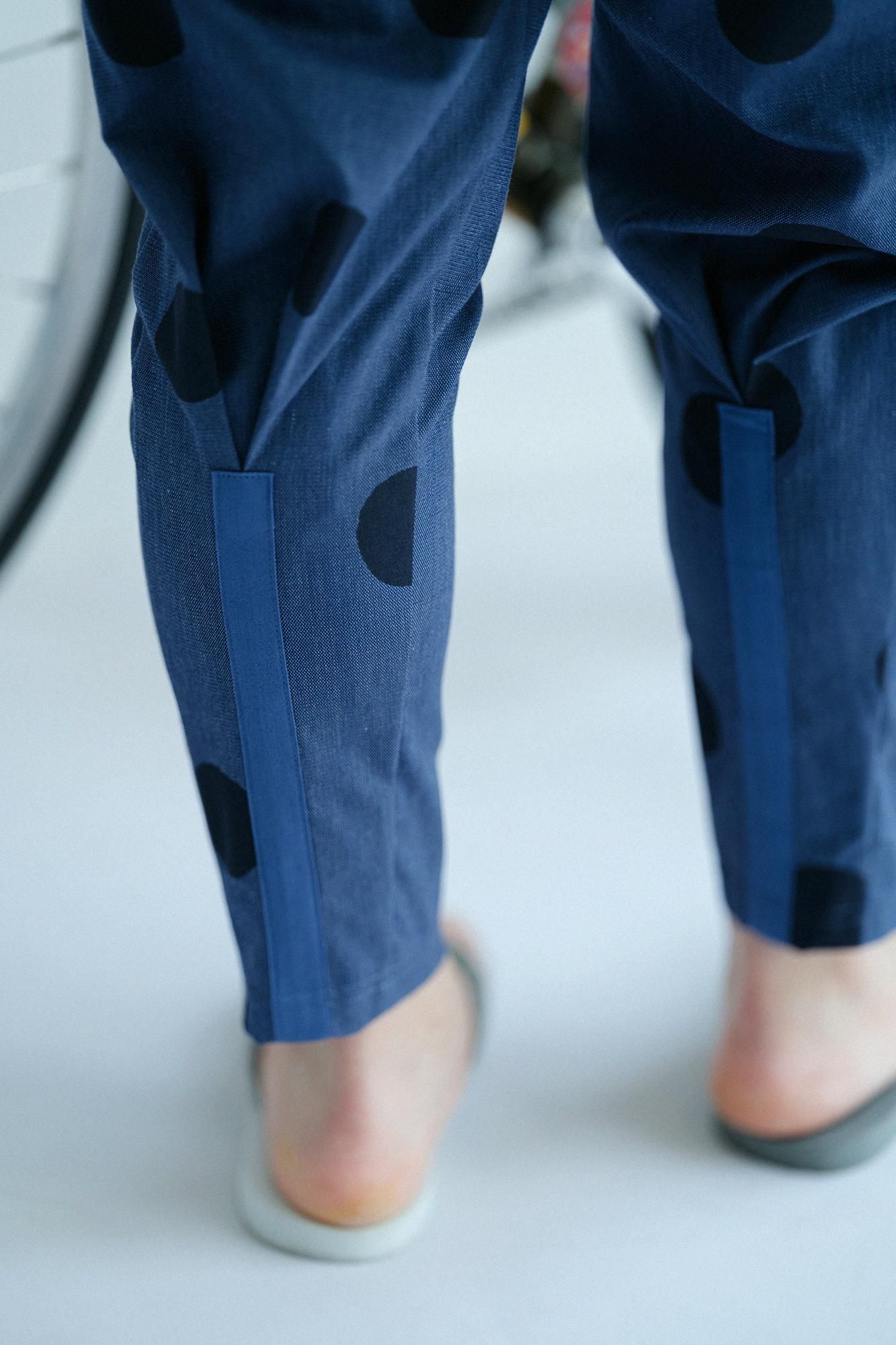 【期間限定10%OFF】棉×Coolmax(R) BIKE 修腿馬術褲／淺藏青×圓點 間疏（※預計於4月29日～5月2日左右發貨）