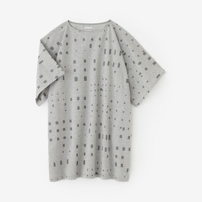 鹿之子編針織 平袖船領長版上衣／窗 灰白色