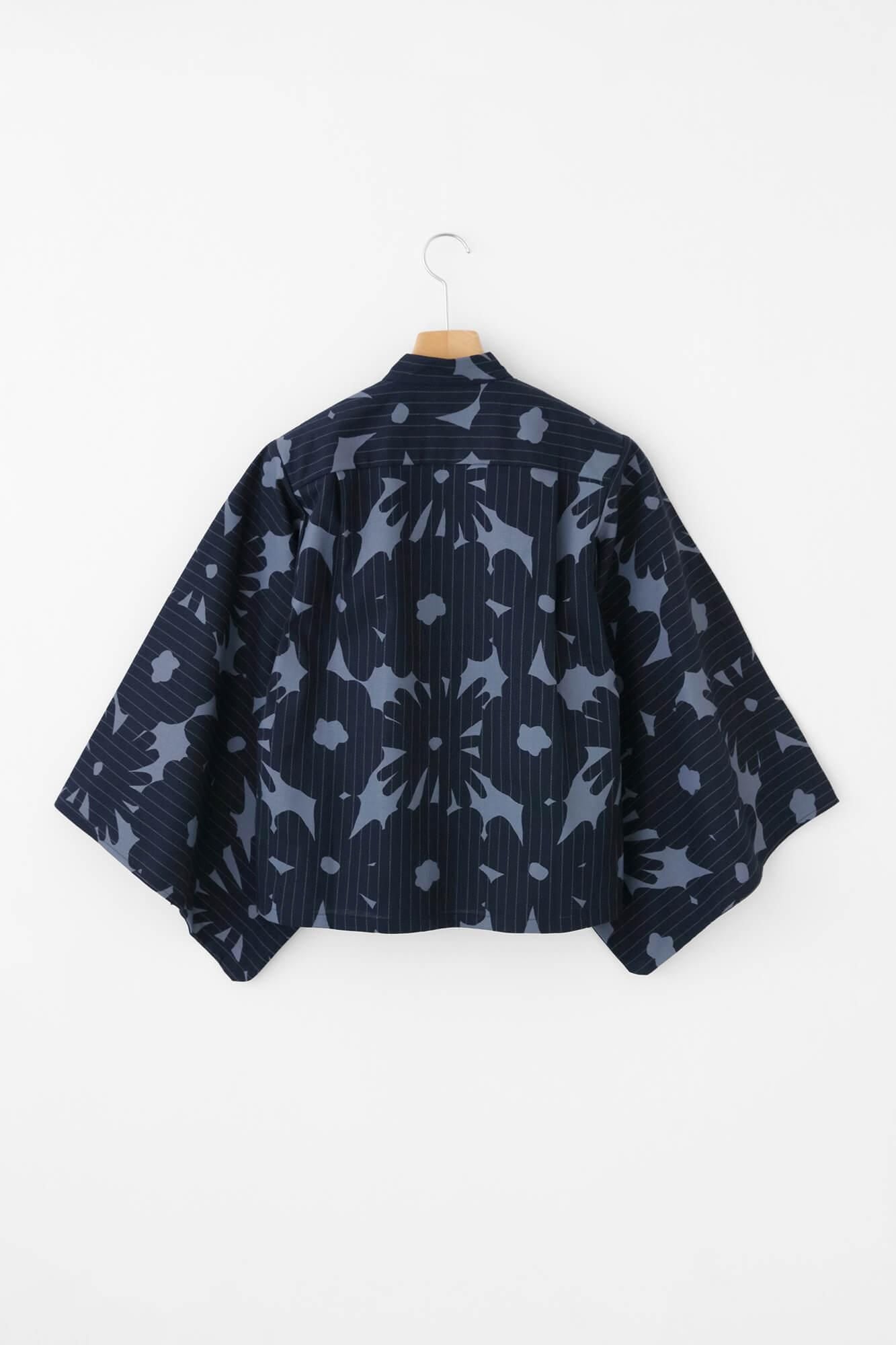 綿麻 草衣（そうい） 上（うえ）／おおらか 濃紺間道（のうこんかんとう）