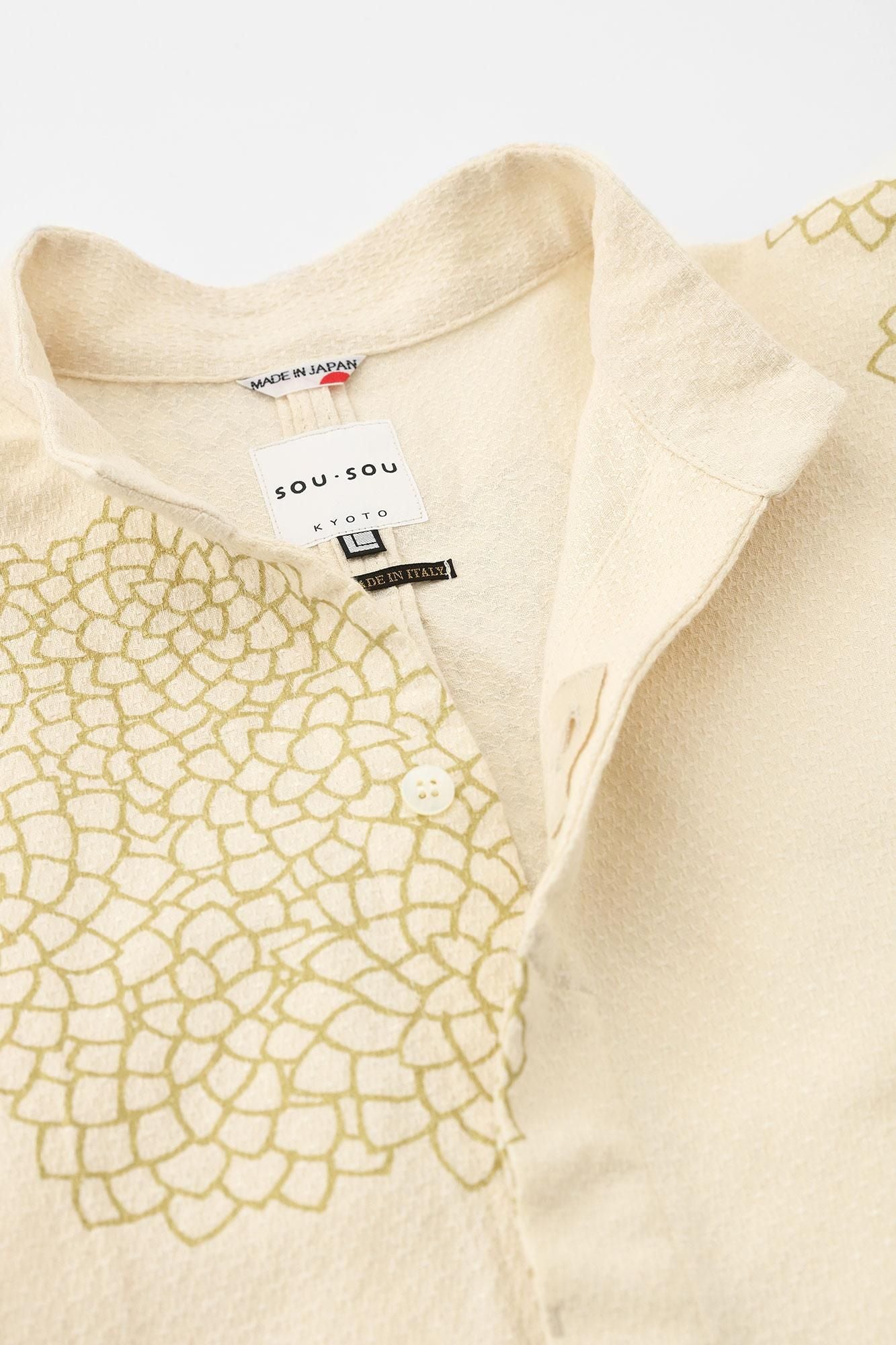 棉麻紡 舶來織 立領 筒形袖襯衫（tsutosode shinii）/雲間菊 鳥白色