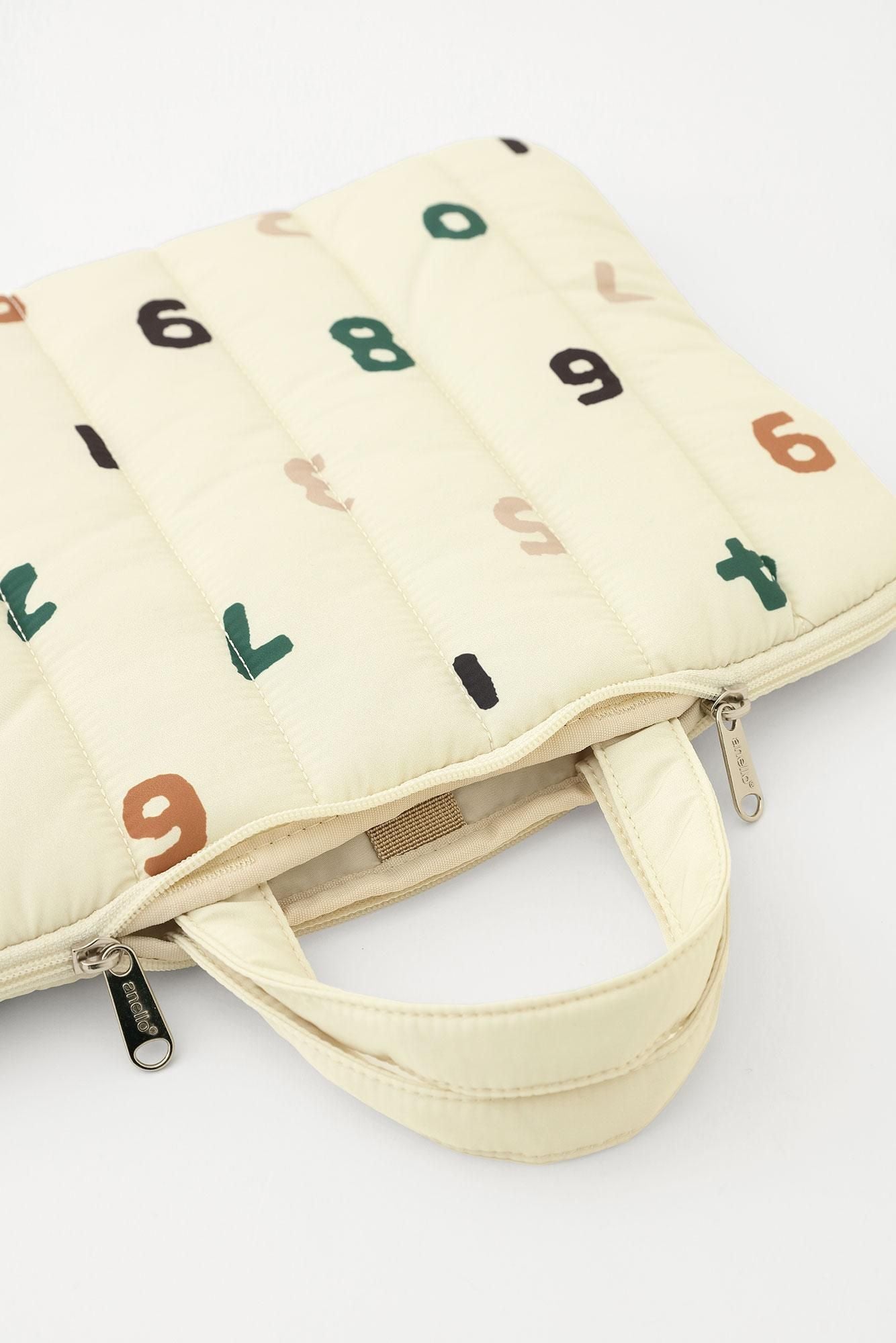 Sou ・ Sou × Eslite Bookstore PC Pouche / So-Su-U Beige