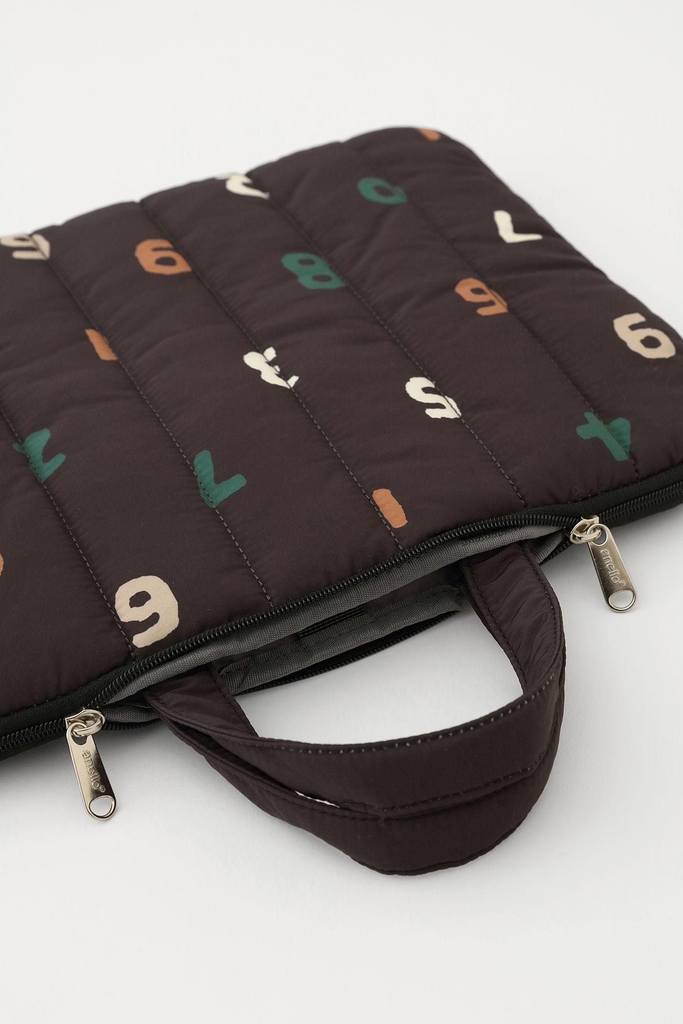 Sou ・ Sou × Eslite Bookstore PC Pouche / So-Su-u noir