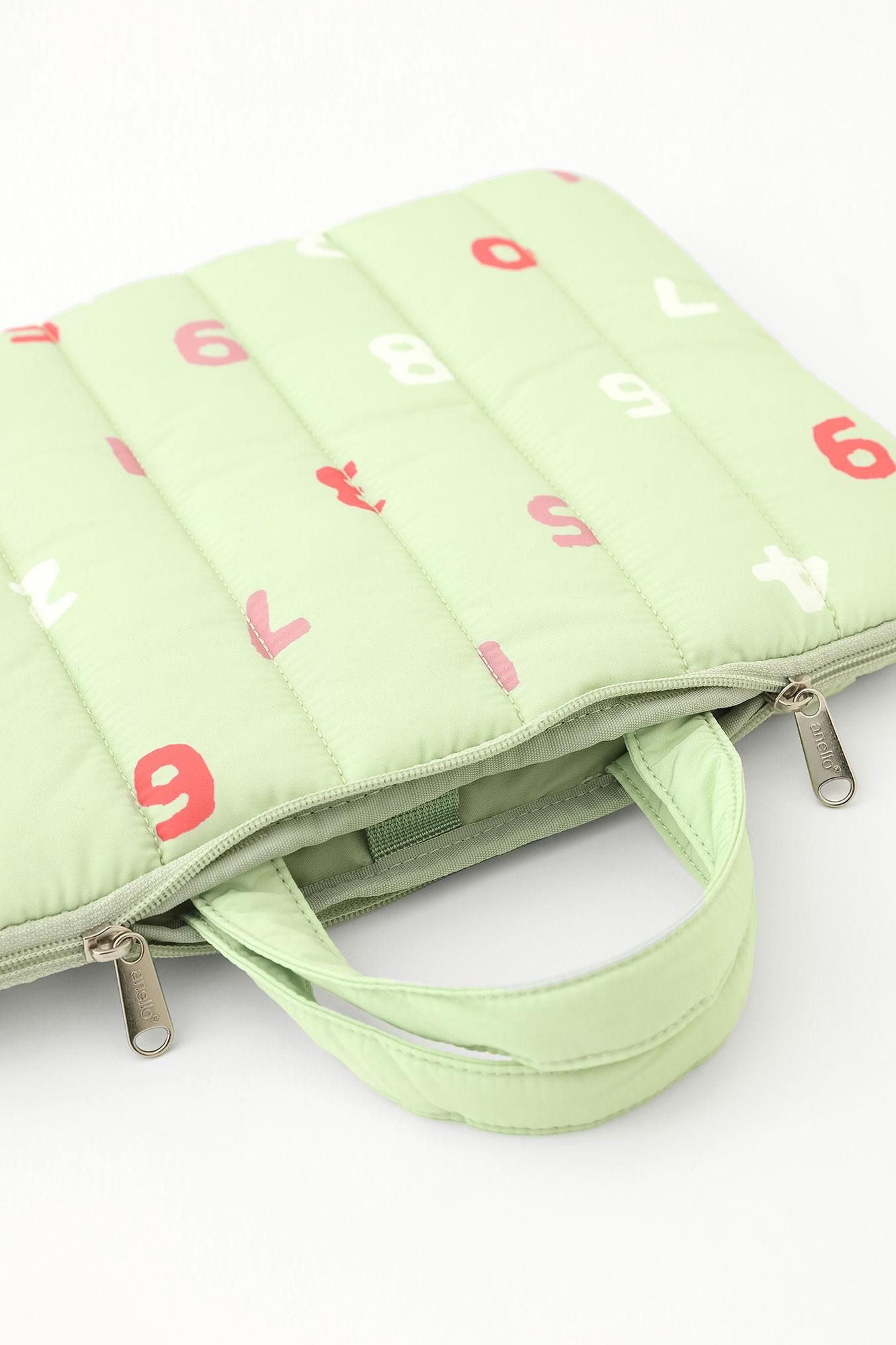 Sou ・ Sou × Eslite Bookstore PC Pouche / So-Su-U Green