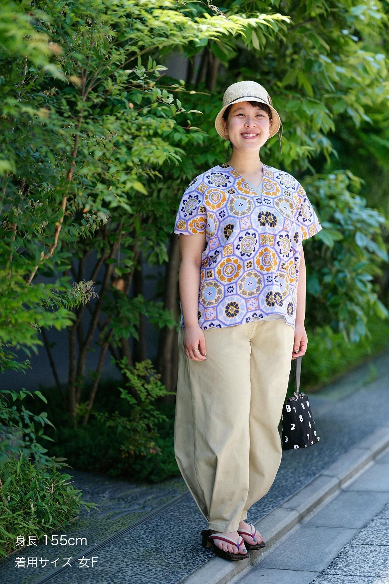 이세모멘 분 사각형옷 후타츠미／카레이 레드 등비병 (Beni Fujiiro)