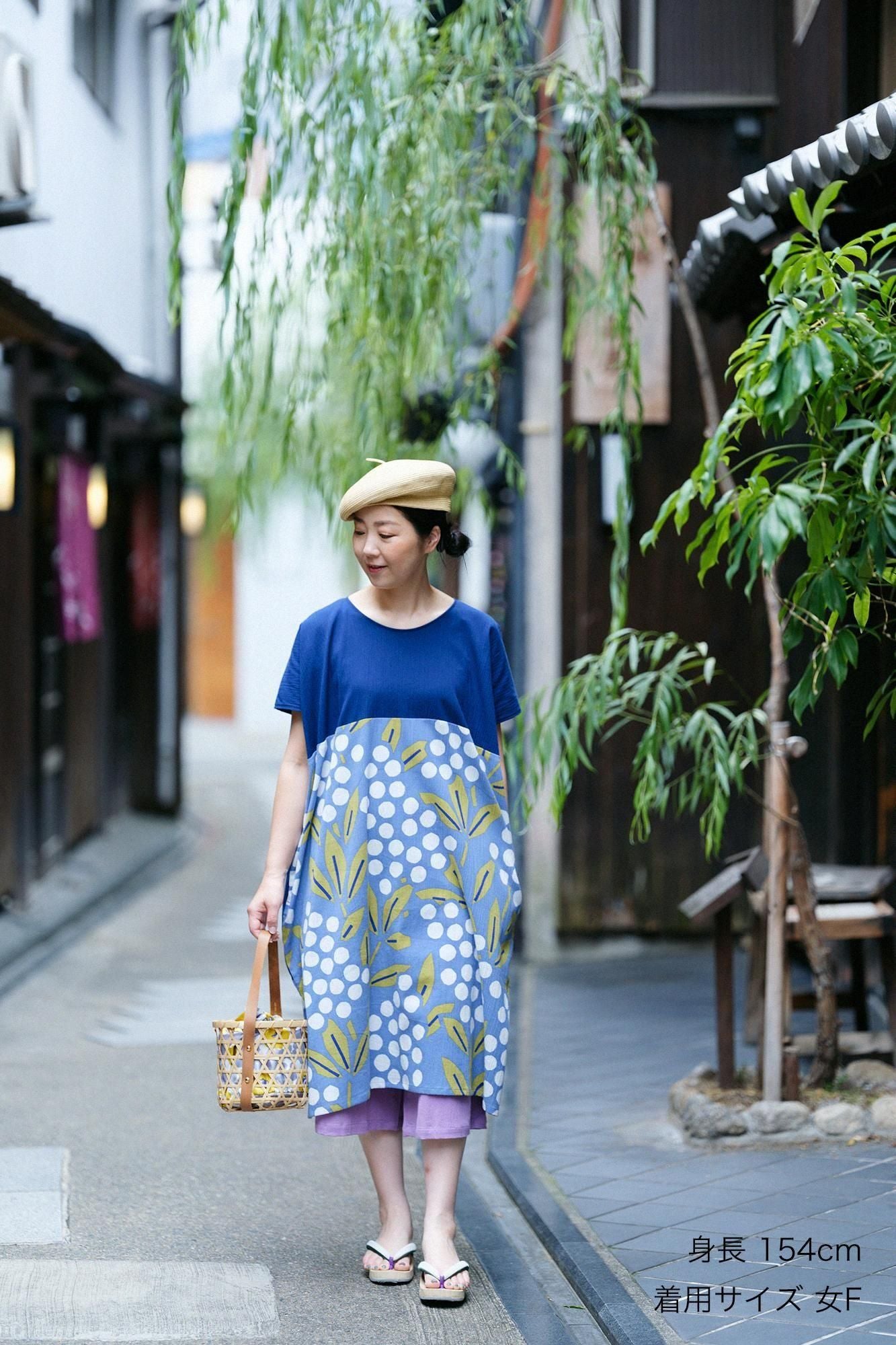8/27まで【美品】sousouソウソウ　高島縮　ほほえみ　長方形衣　ワンピース 高島縮 20/20 長方形衣（ちょうほうけい）／雲間に菊（くもまに