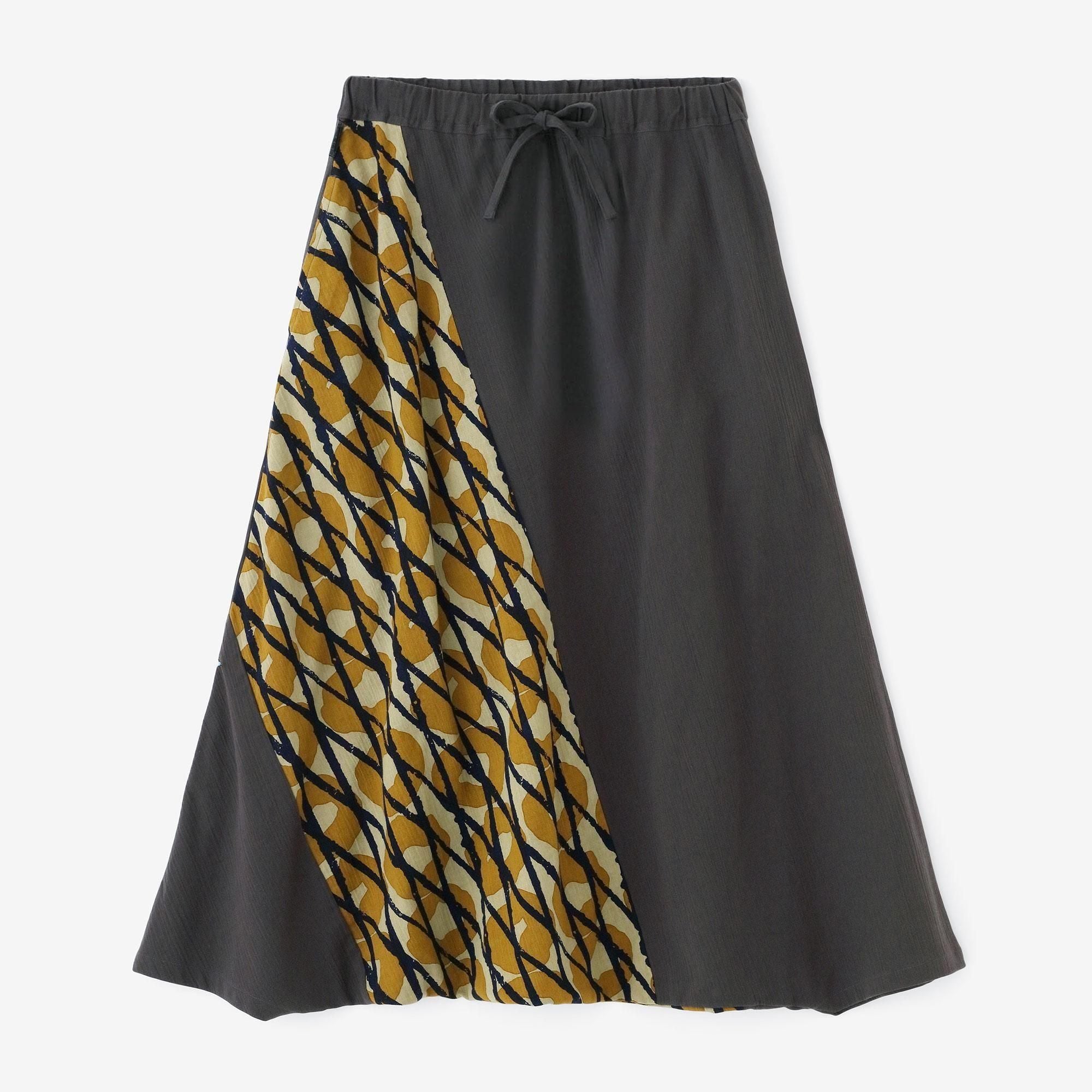 高島縮 20/20 富士（ふじ） 2.0／濡羽色（ぬればいろ）×金襴緞子