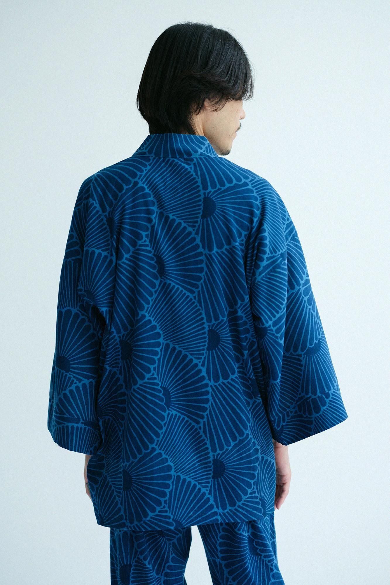 高島縮 40/40 藍捺染（あいなせん） 風靡（ふうび） 上／菊扇（きくおう