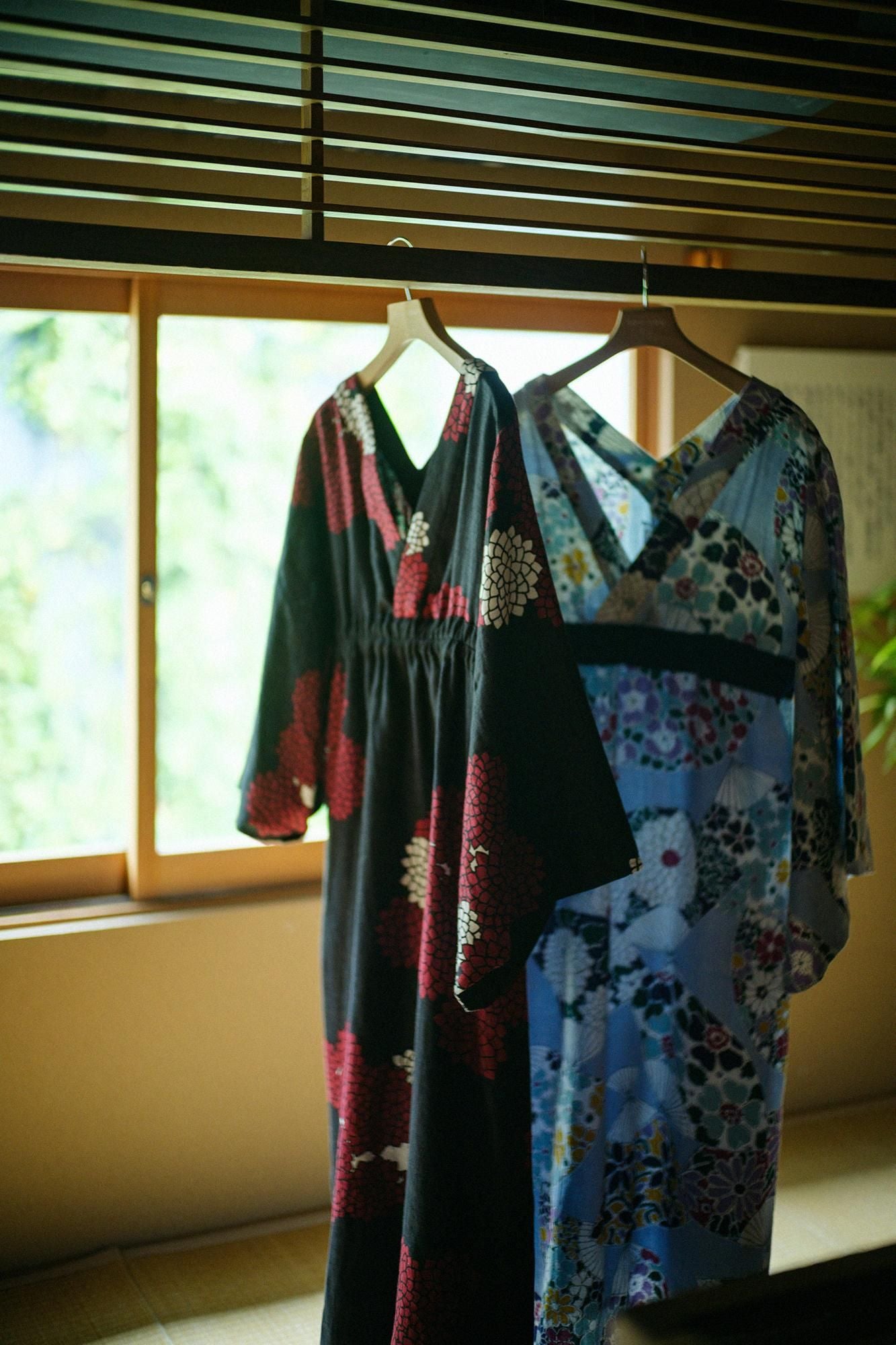 大麻Yukata新鲜 /菊花在云中