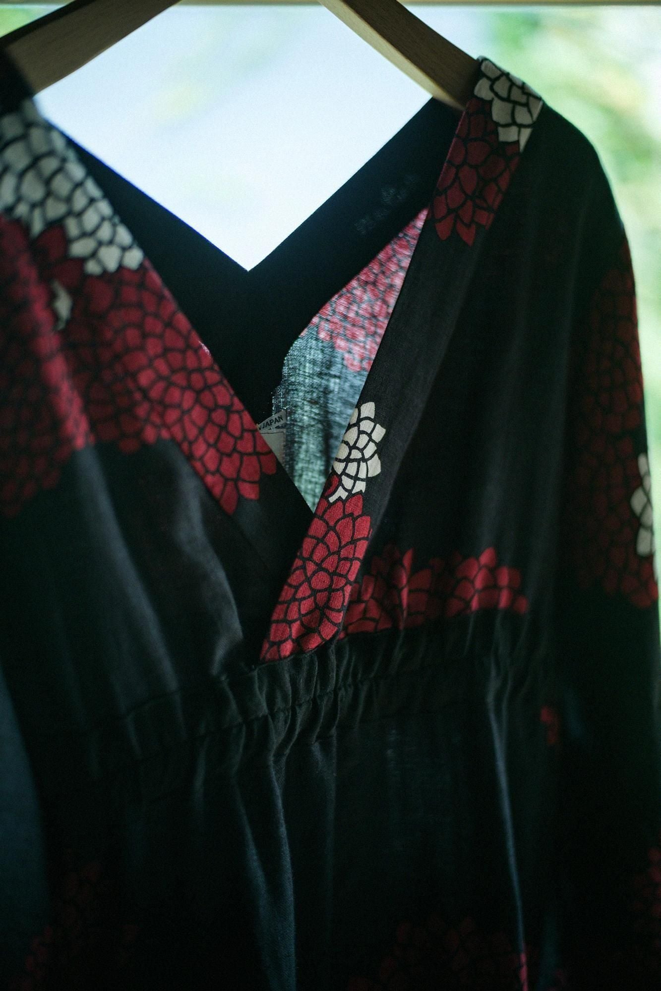 Linen Yukata Dress / Chrysanthemum in Clouds