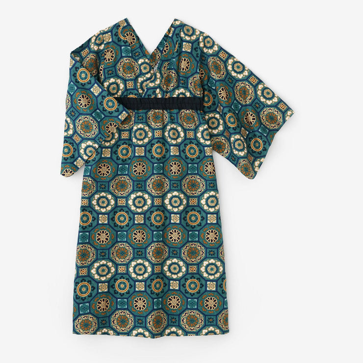[Expédition prévue vers le 23 juin] Yukata en lin, fraîchement confectionné / brillant, vert