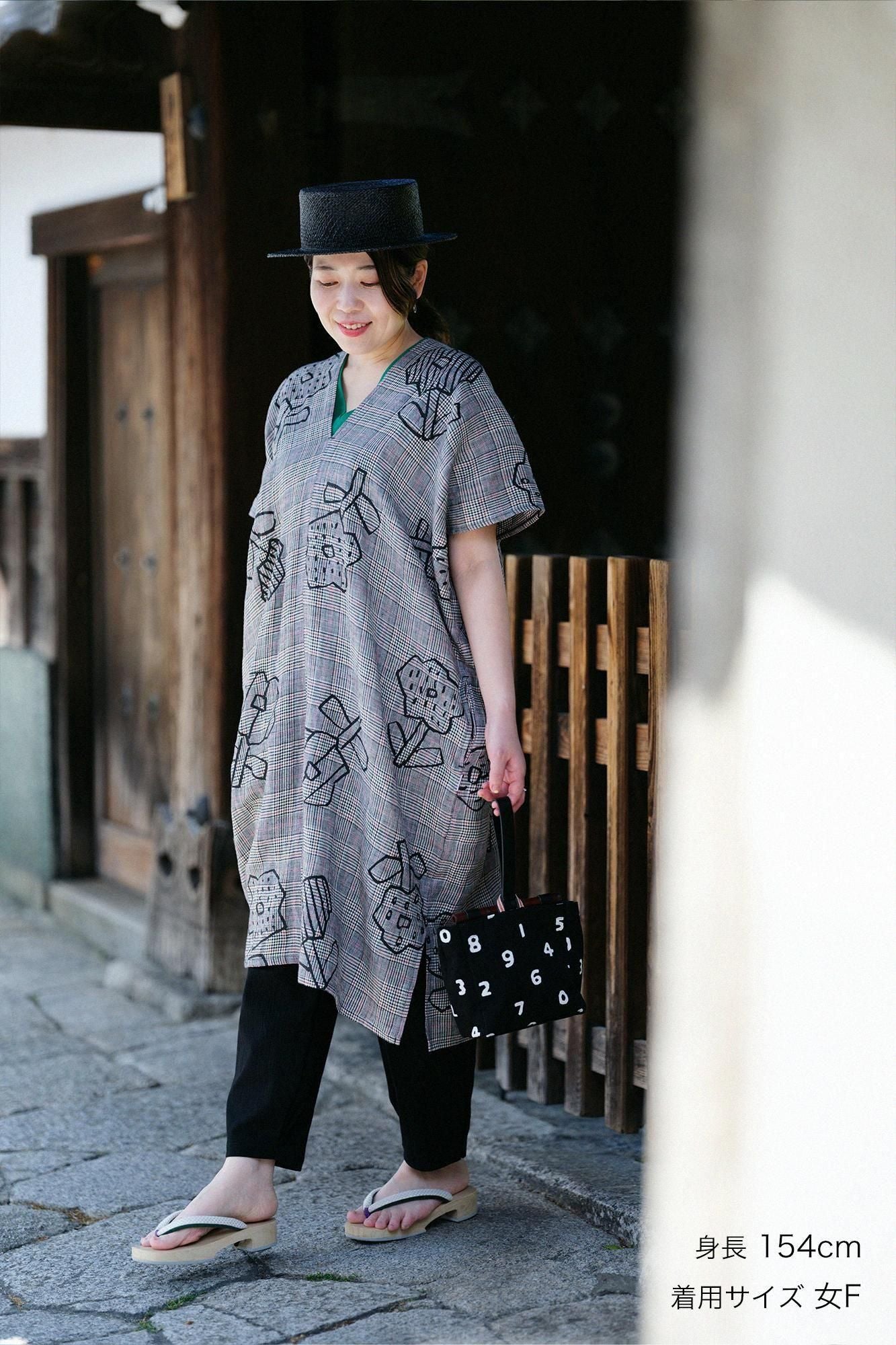 Linen Lattice Weave Rectangular Dress Lattice Weave) Split Joint / Flower Seedling Scattered