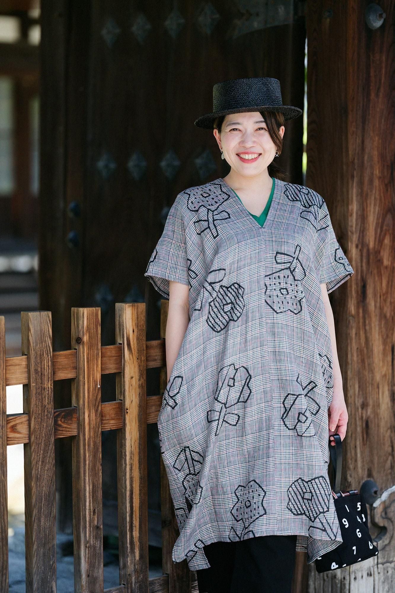 Linen Lattice Weave Rectangular Dress Lattice Weave) Split Joint / Flower Seedling Scattered