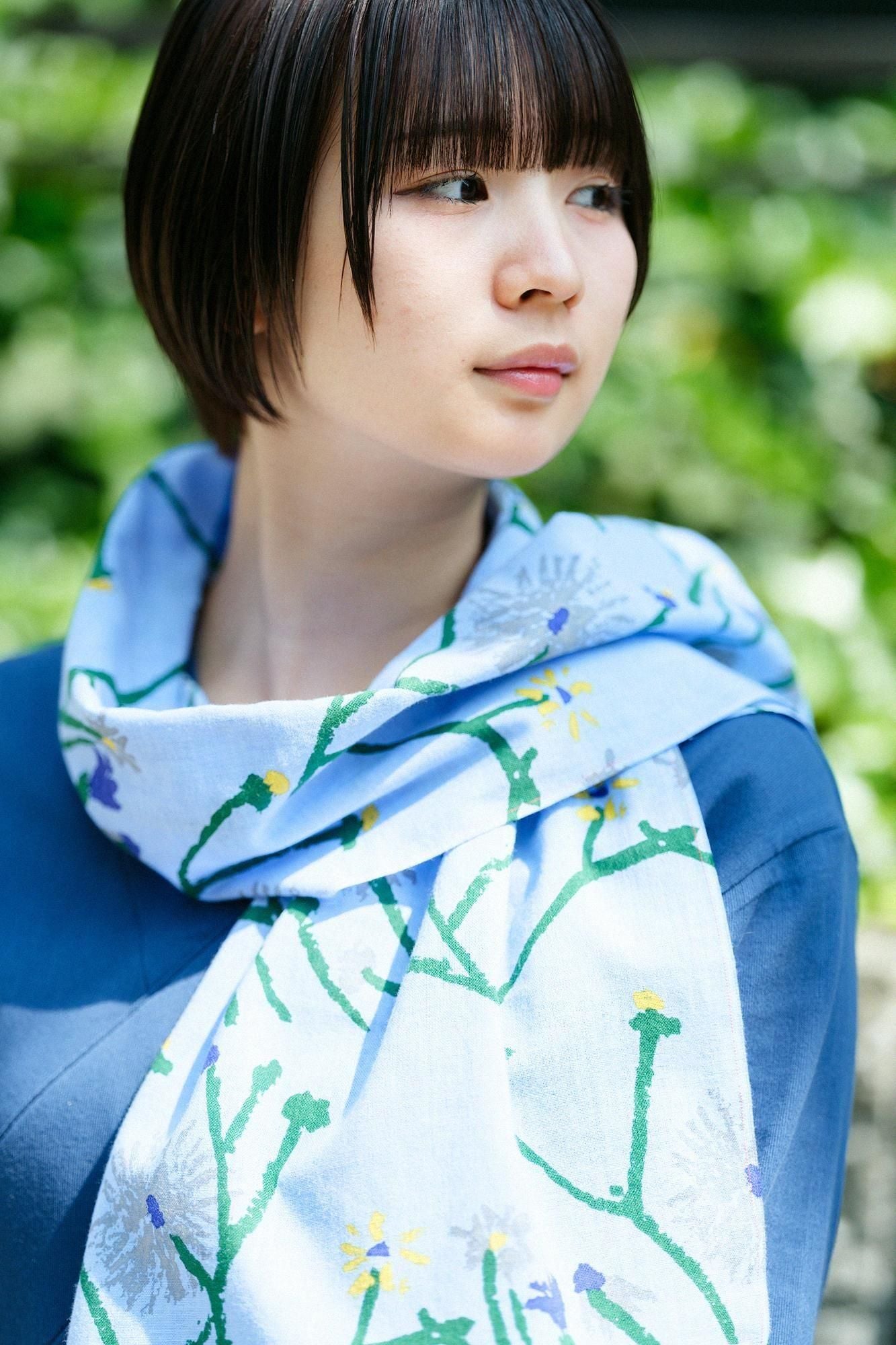 Isemomen Cotton Short Scarf / Walkway