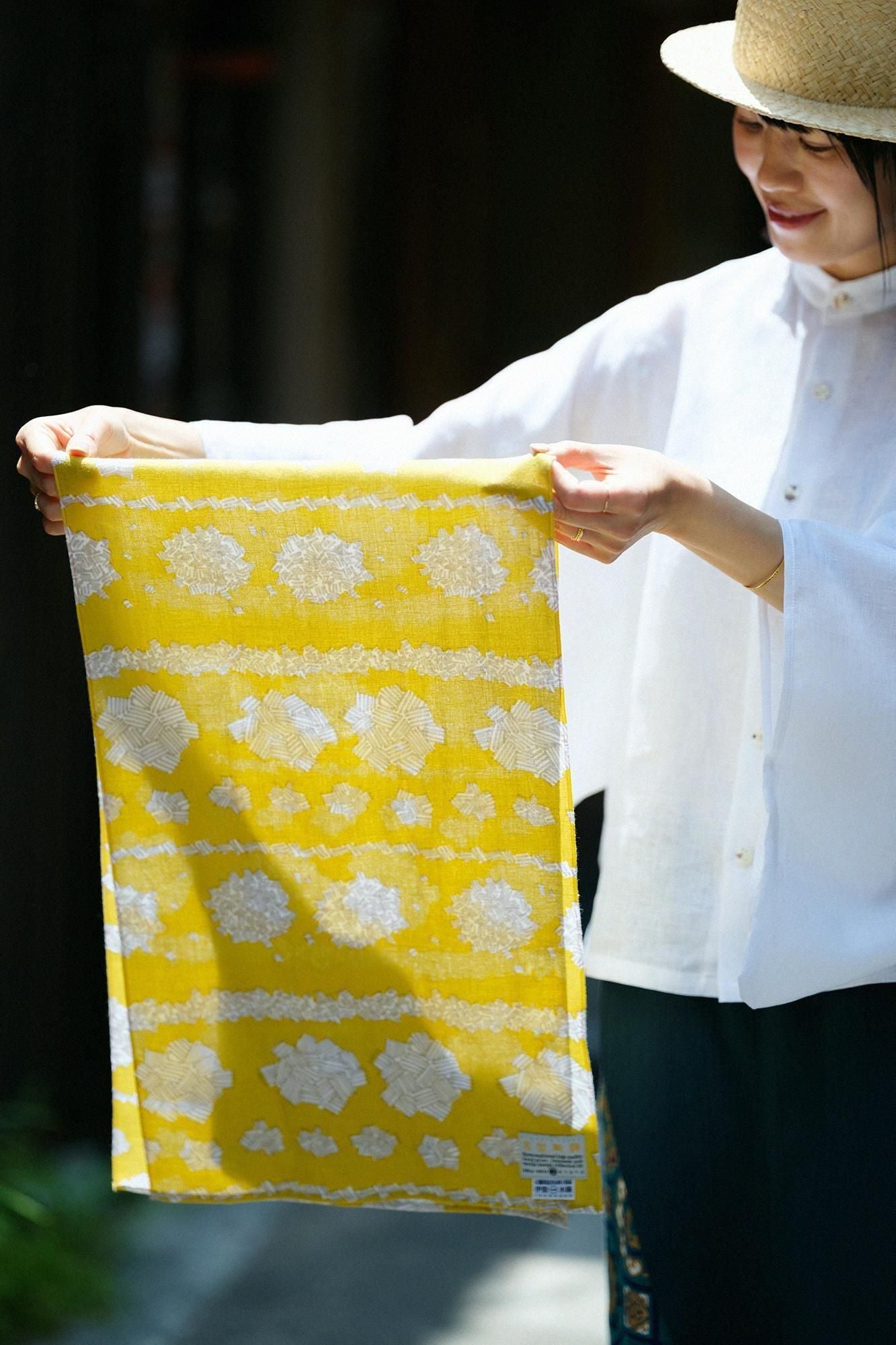 Isemomen Cotton Short Scarf / White Clover 2