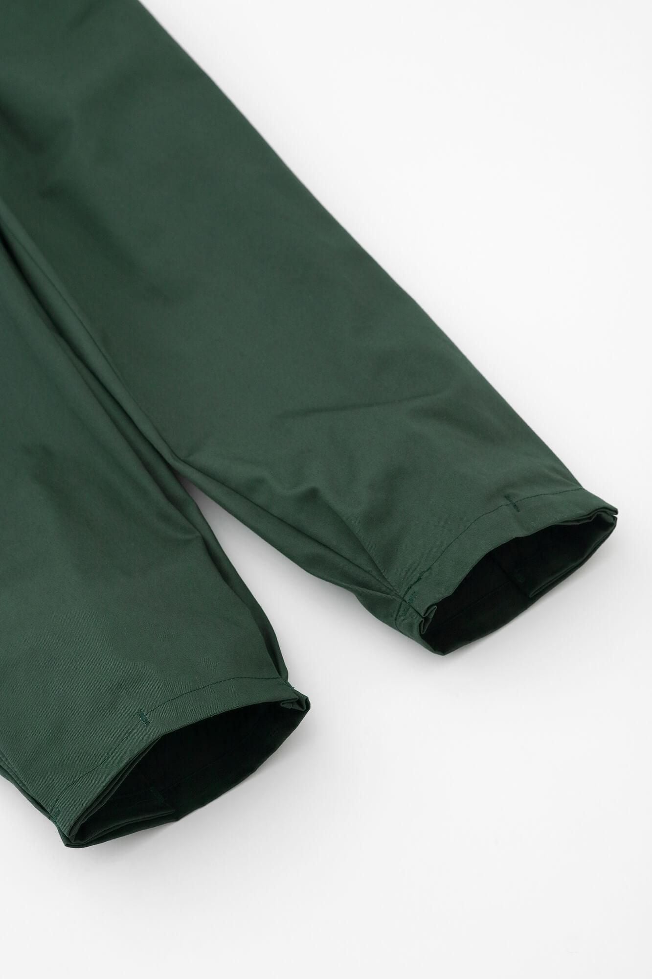 高密度 斜紋織 二褶闊腿褲 蕾／柚葉綠色