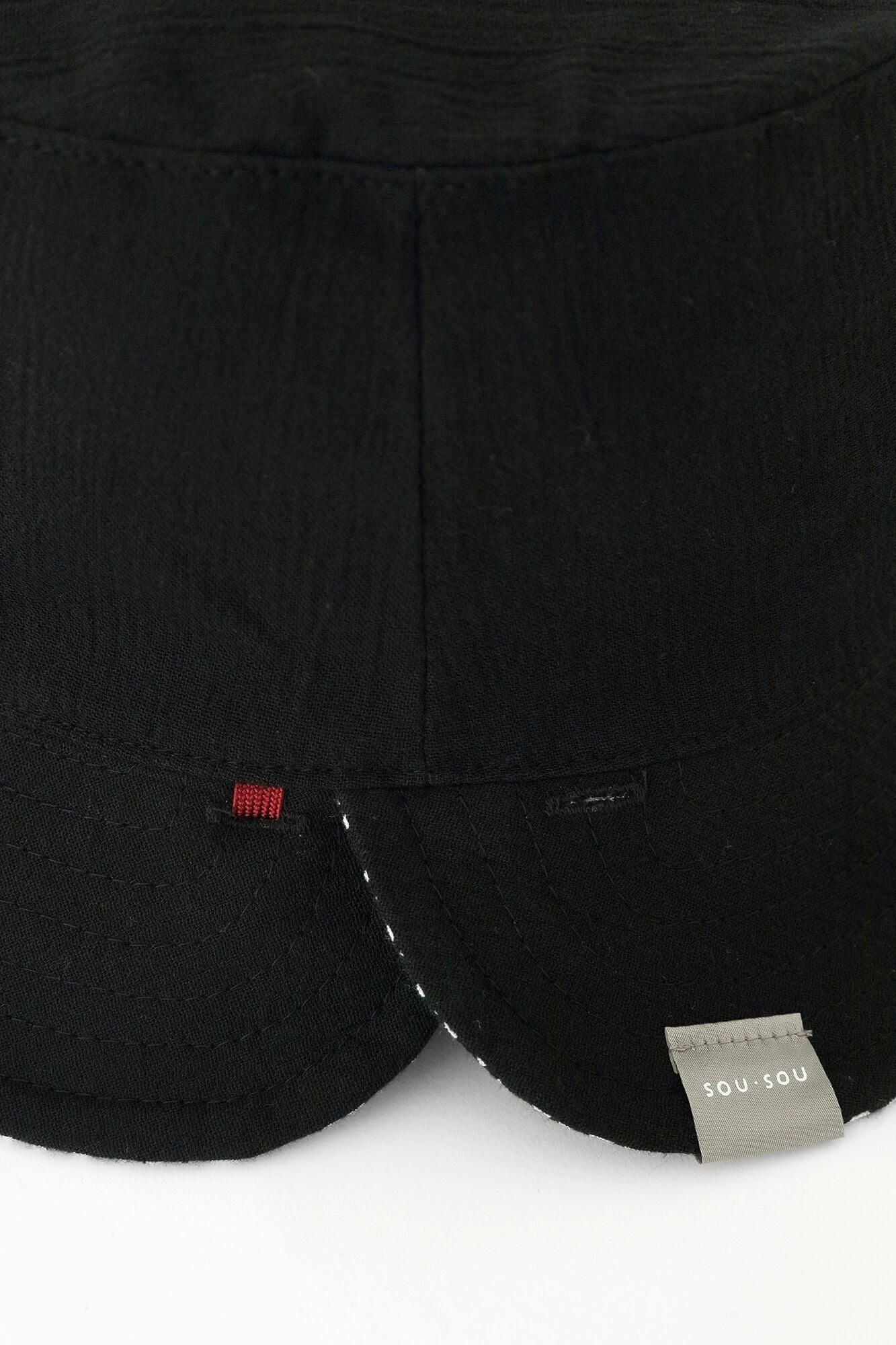 Chizimi Cotton 20/20 Reversible BIKE HAT / Lines and Dots Ink Black