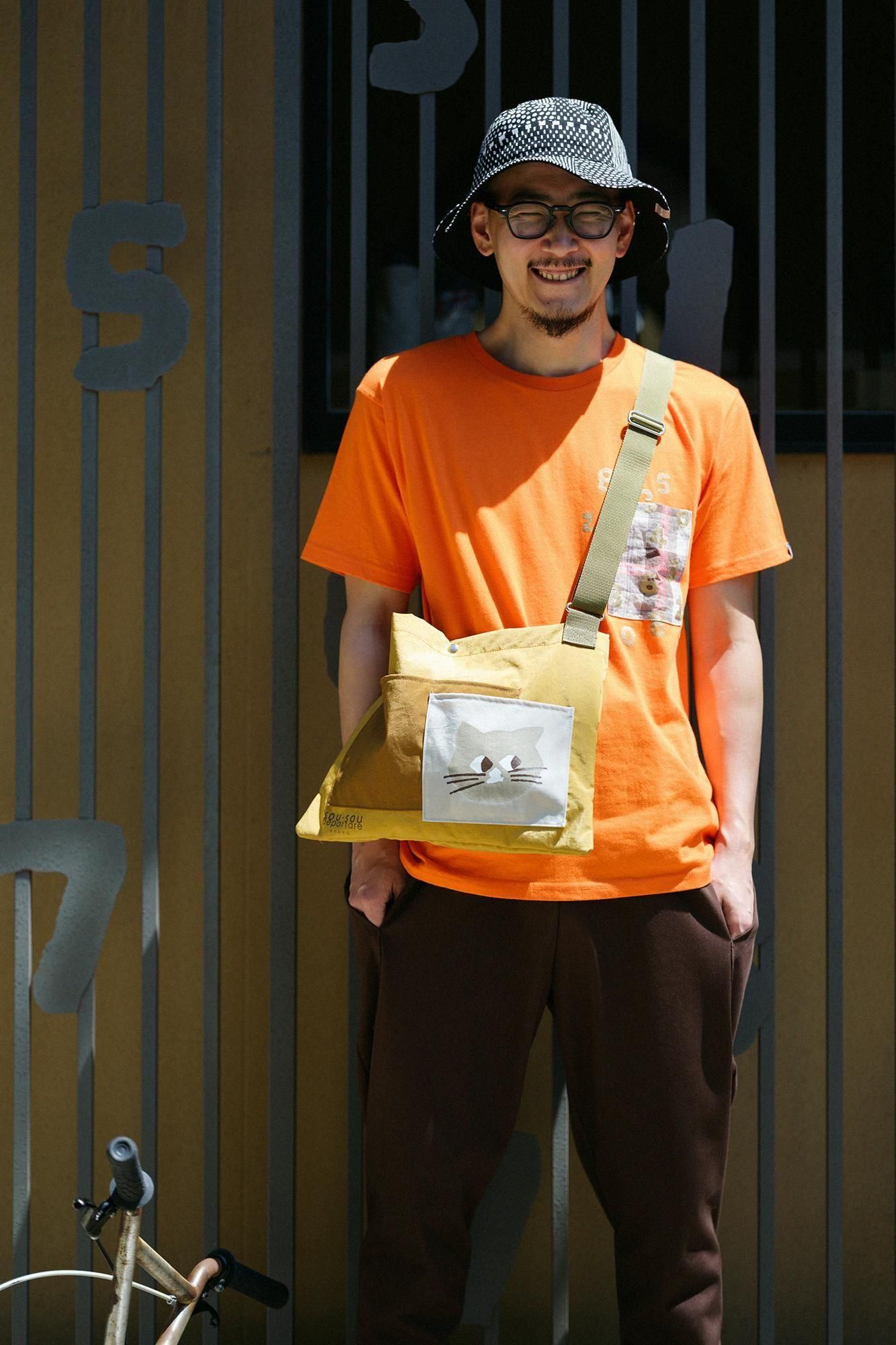 Chizimi Cotton 20/20 Reversible BIKE HAT / Lines and Dots Ink Black