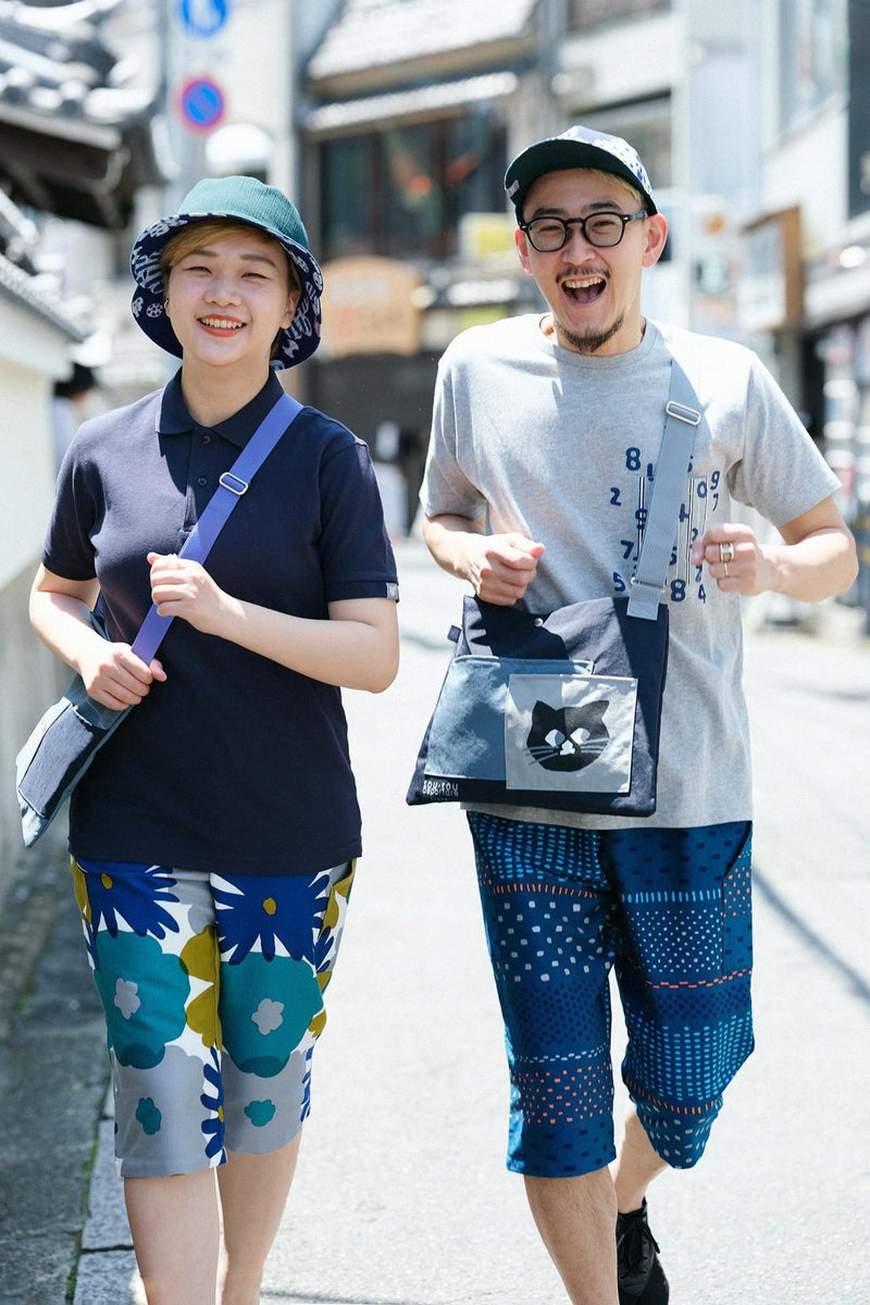 t-shirt à poche courte