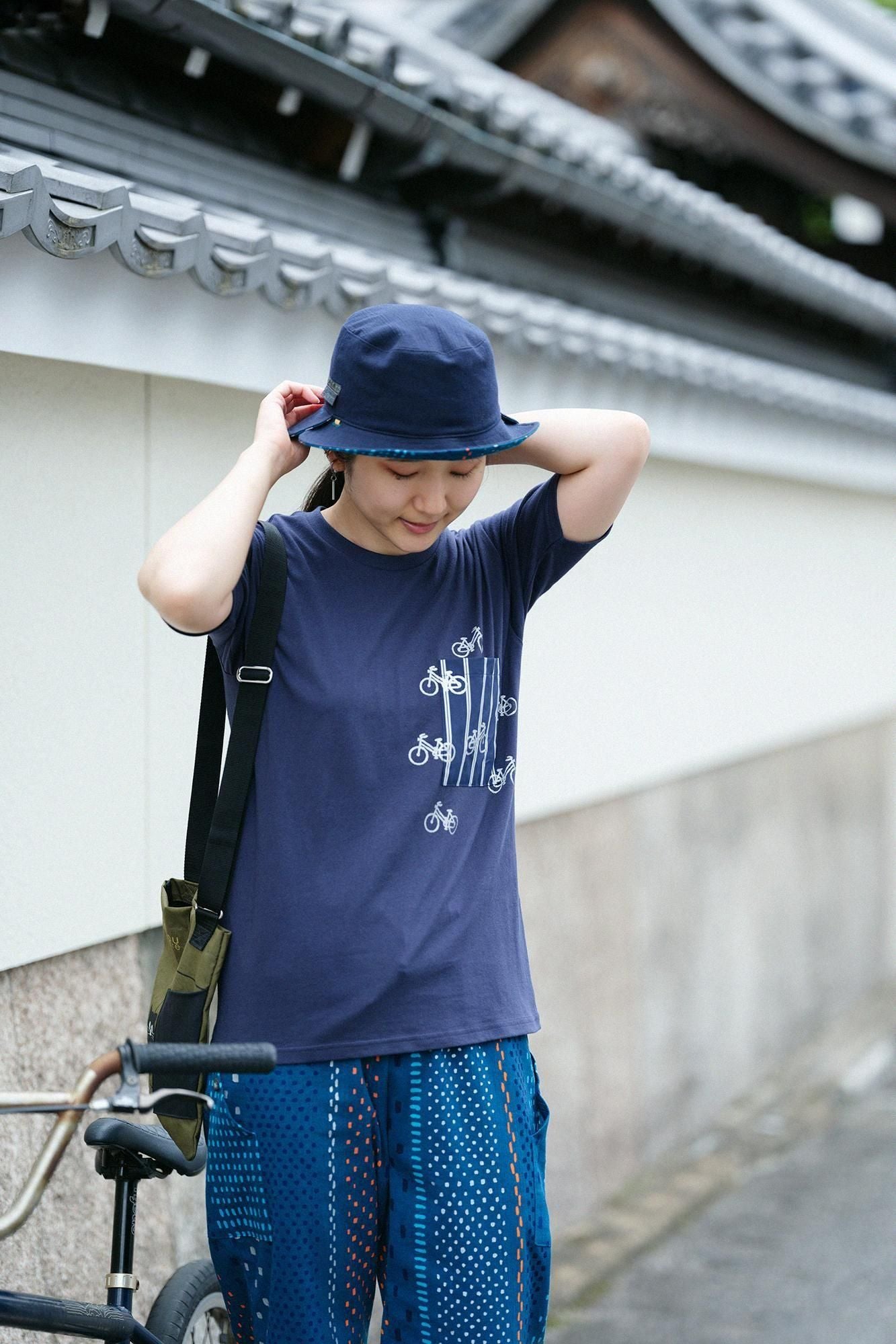 短袖口袋T-shirt [5.0] /都會藍x單車圖案