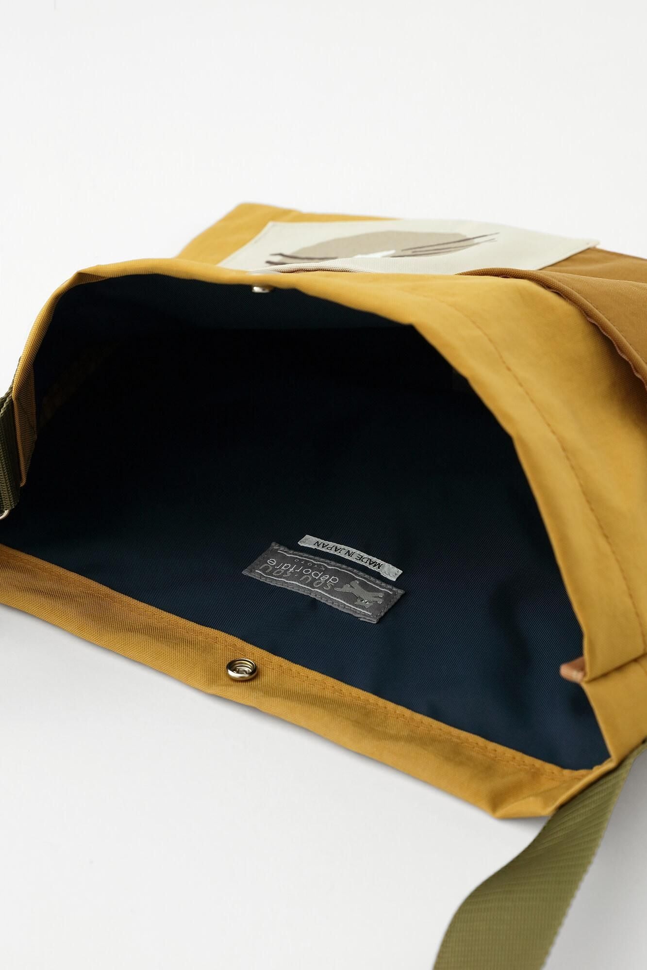 ナイロン サコッシュ／イエロー