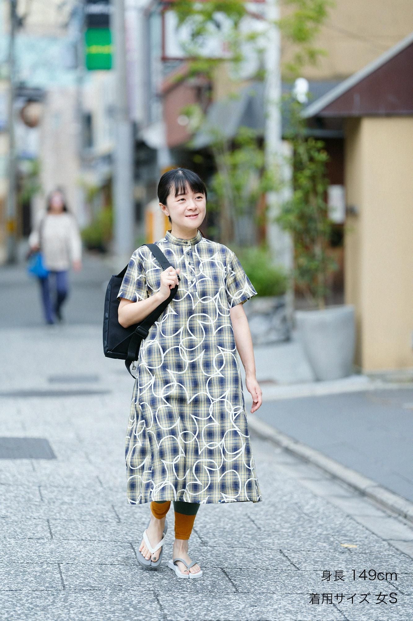 亞麻格子BIKE 連身裙/四葉草