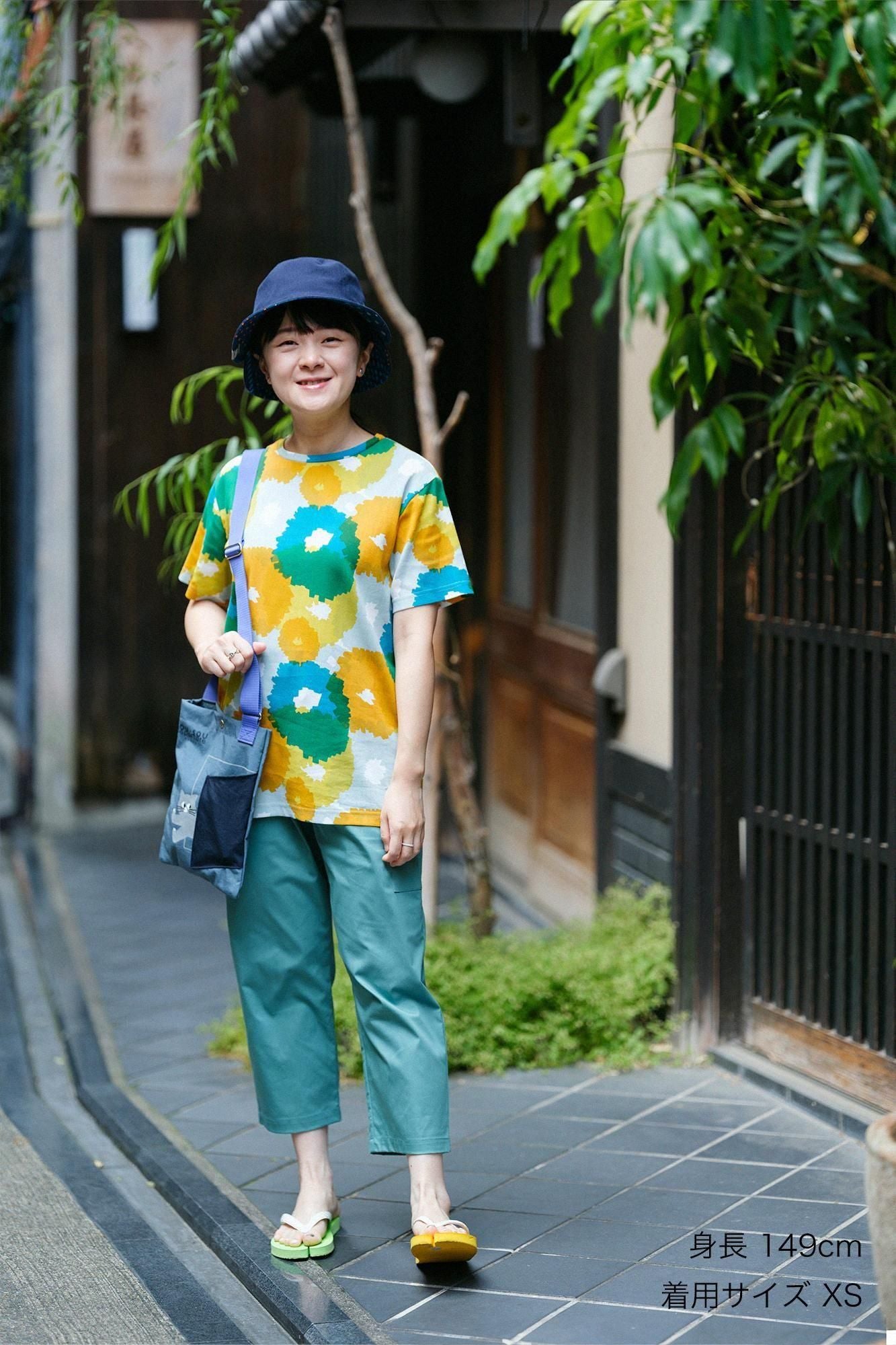 net限定】高島縮 40/40 半袖Tシャツ／咲きほこる