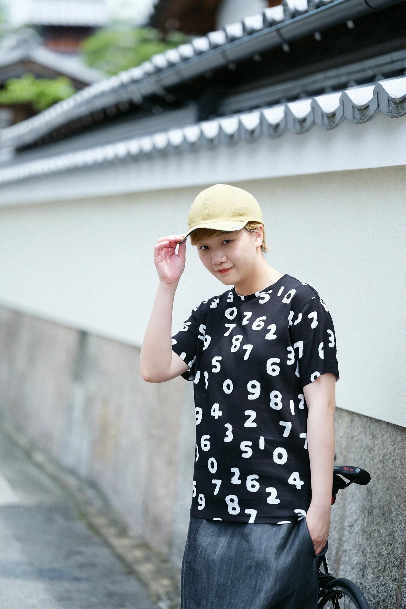 Chizimi Cotton 40/40 Short Sleeve T-shirt / SO-SU-U Kon Black